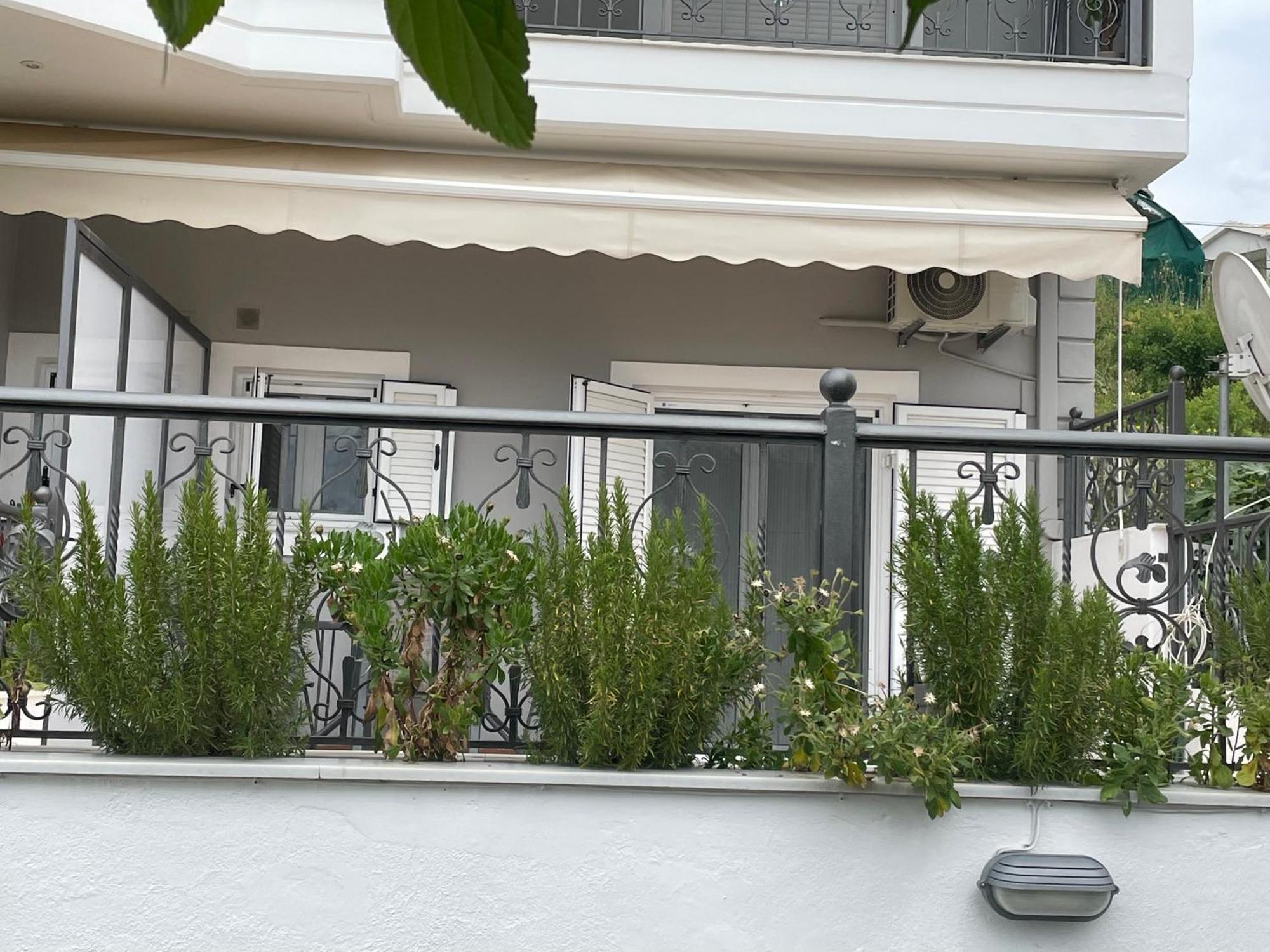 Areti's Holiday home *