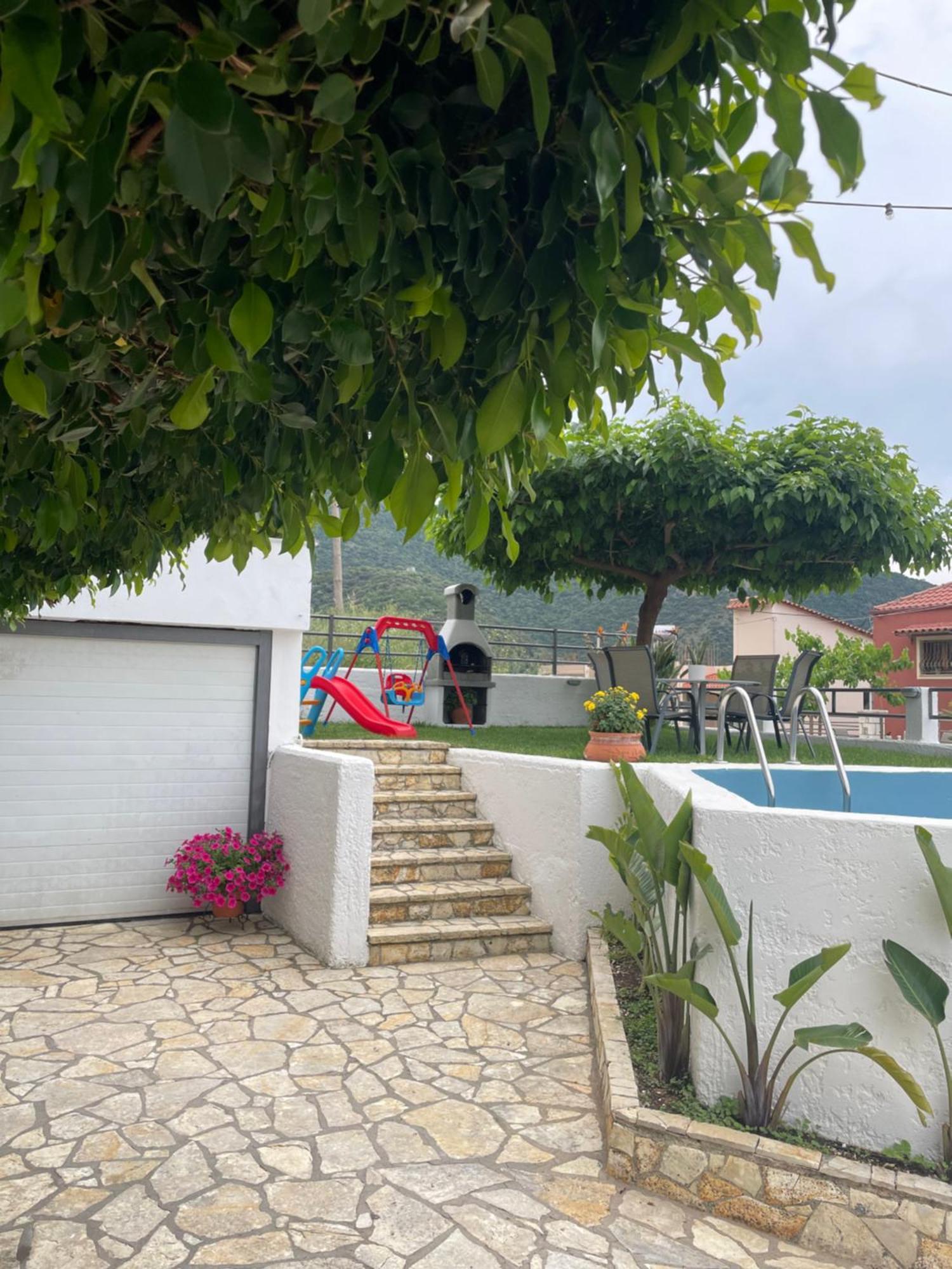 Areti's Holiday home