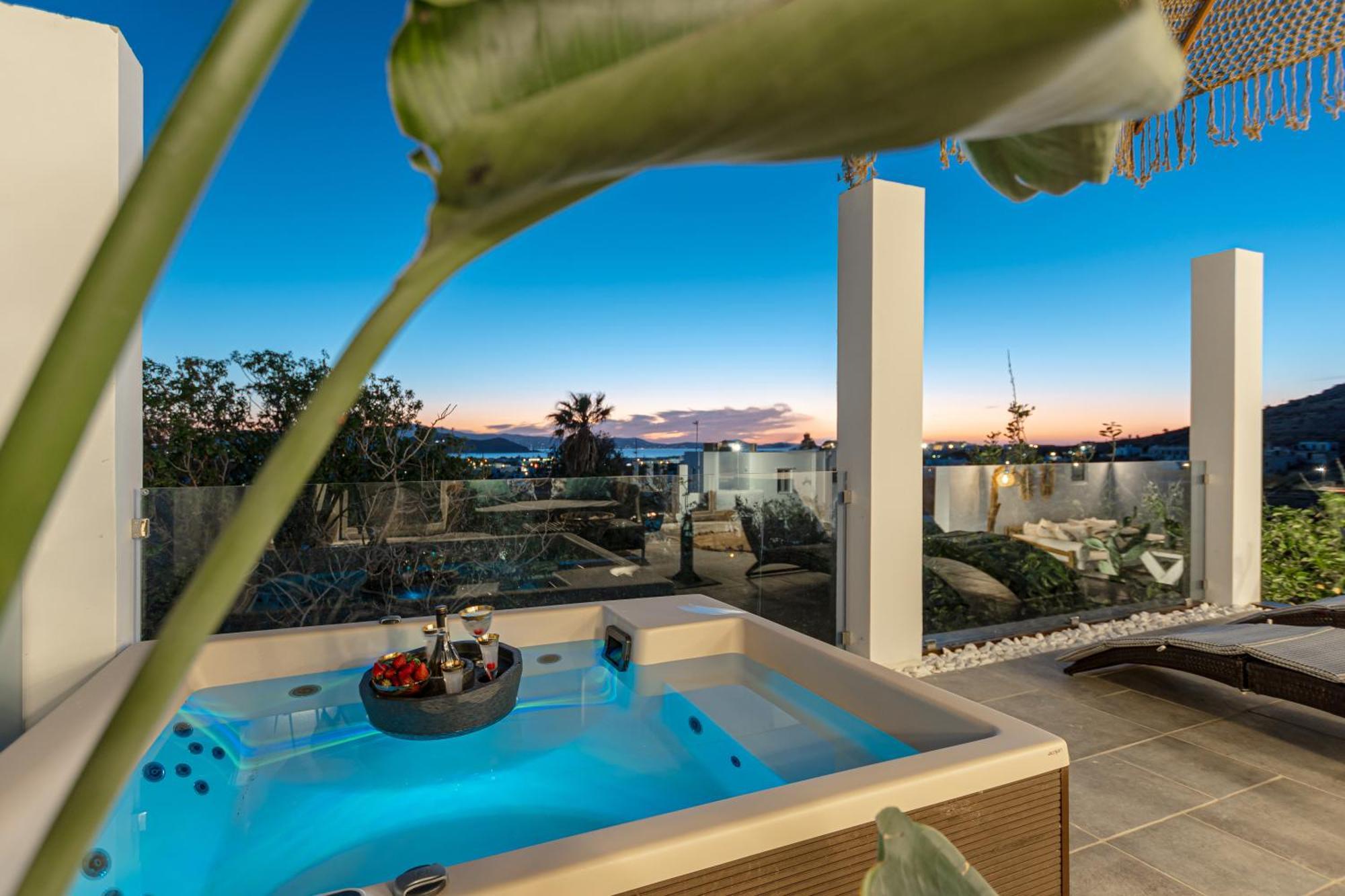 Mythodea Luxury * Naxos City