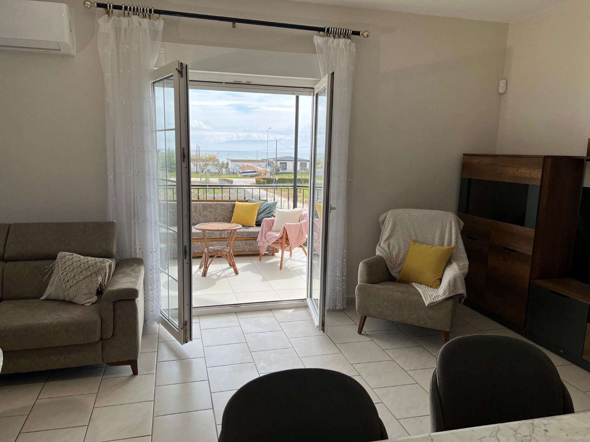 Elia Apartment