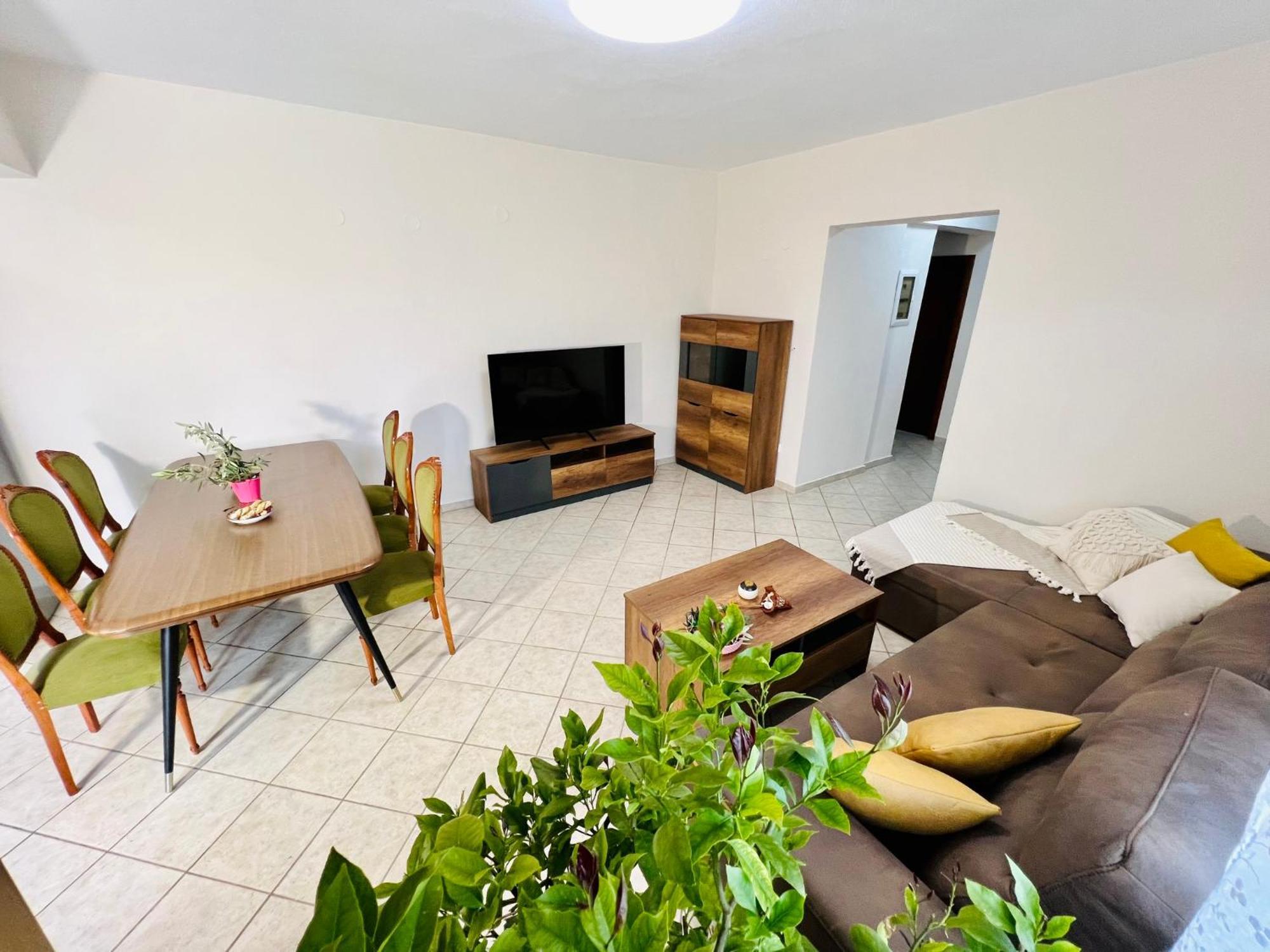 Apartment Elia Kariani