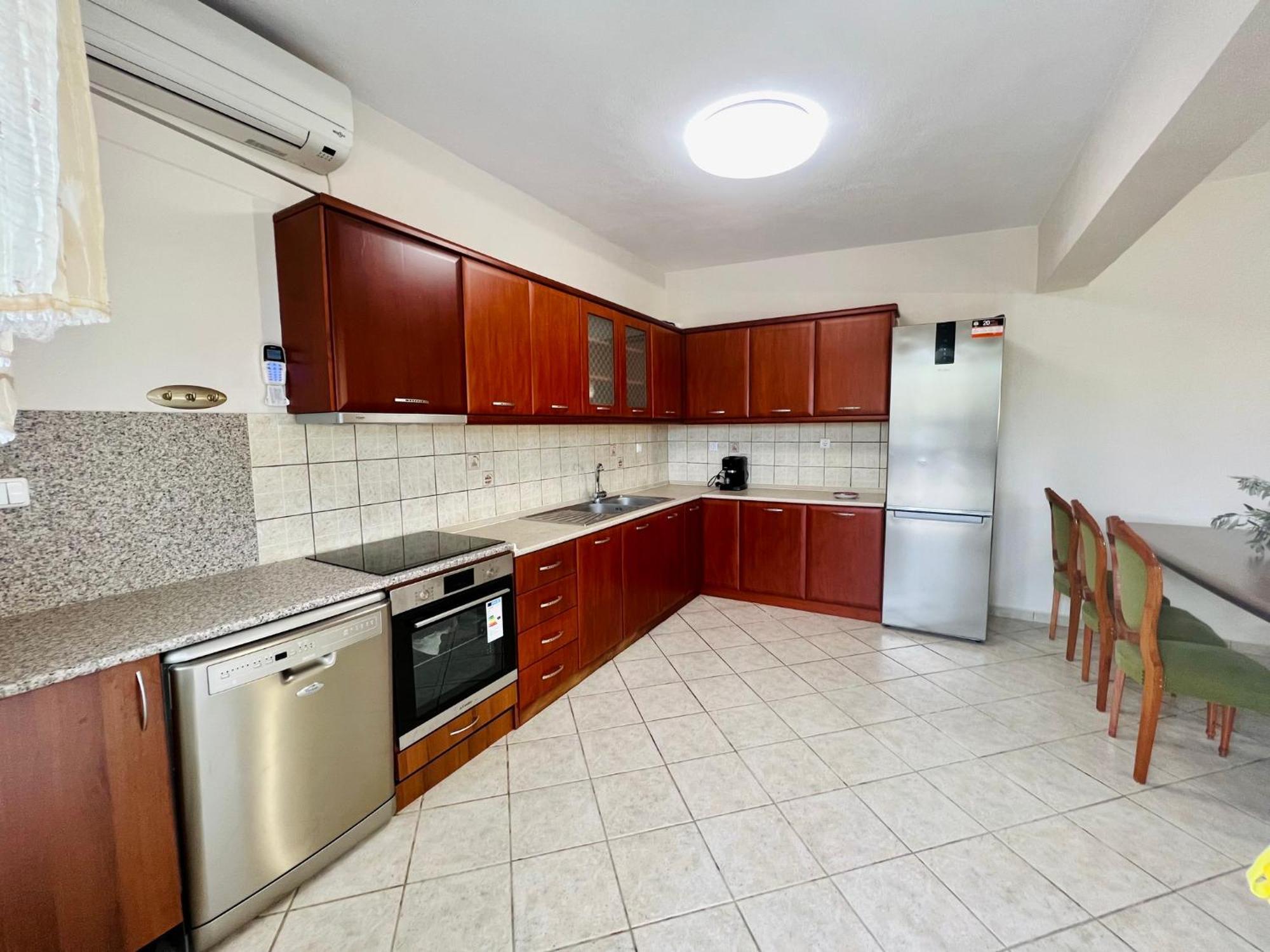 Apartment Elia Kariani