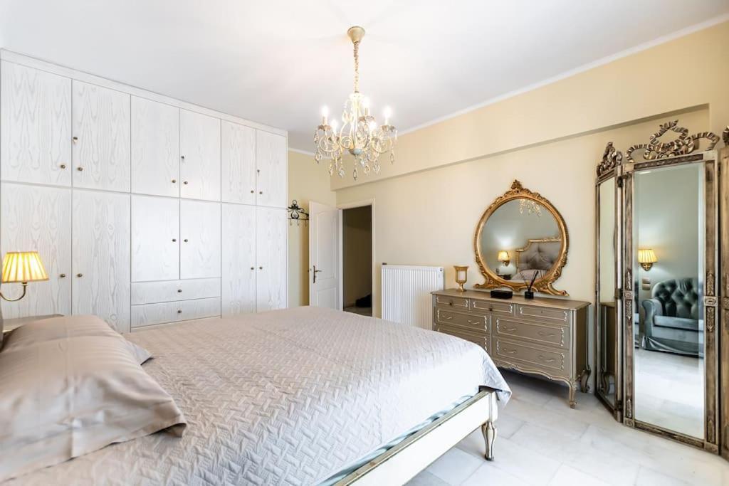 Mythodea Luxury Apartment Naxos City