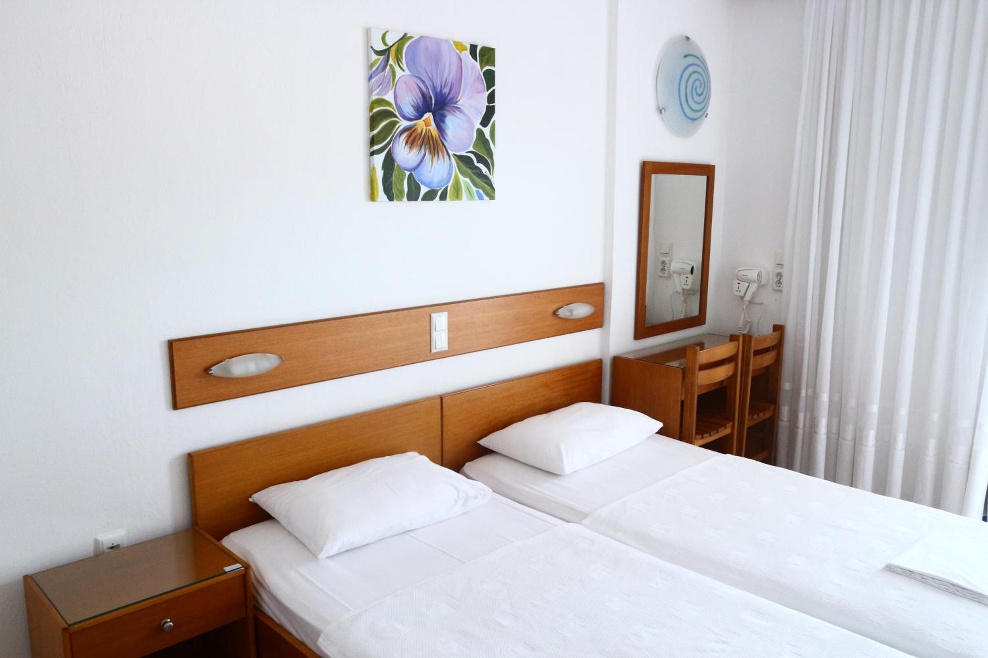 Hotel Danae
