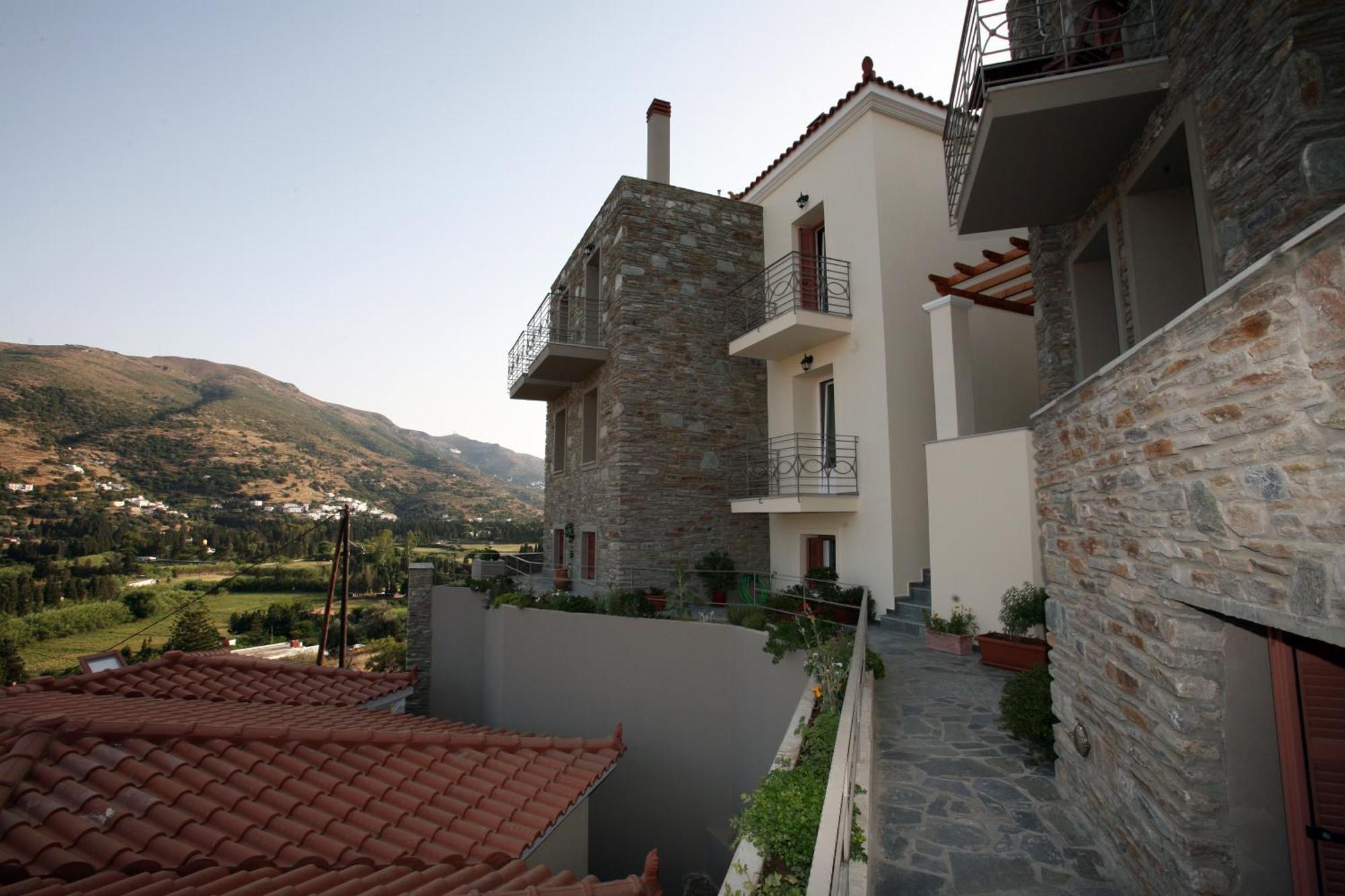 Rastoni Andros Town