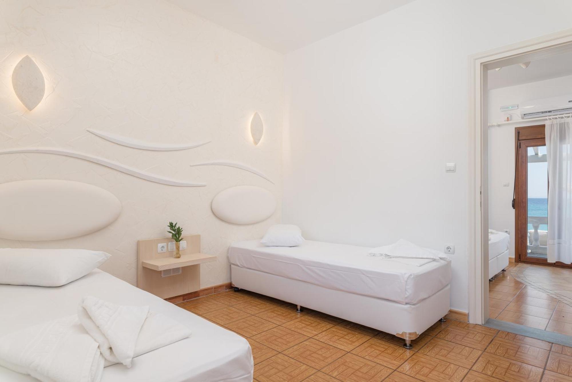 Kokkari Beach Hotel Hotel 3*