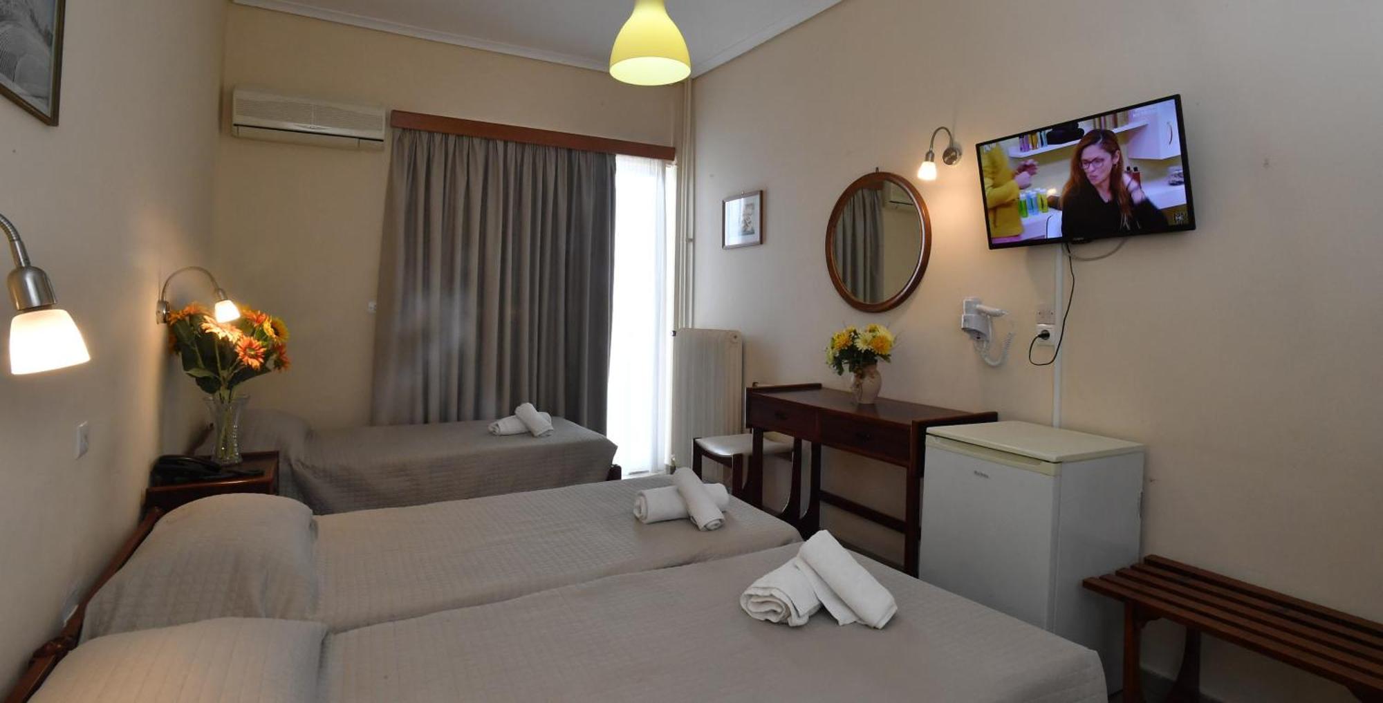 Siagas Beach Hotel 3*