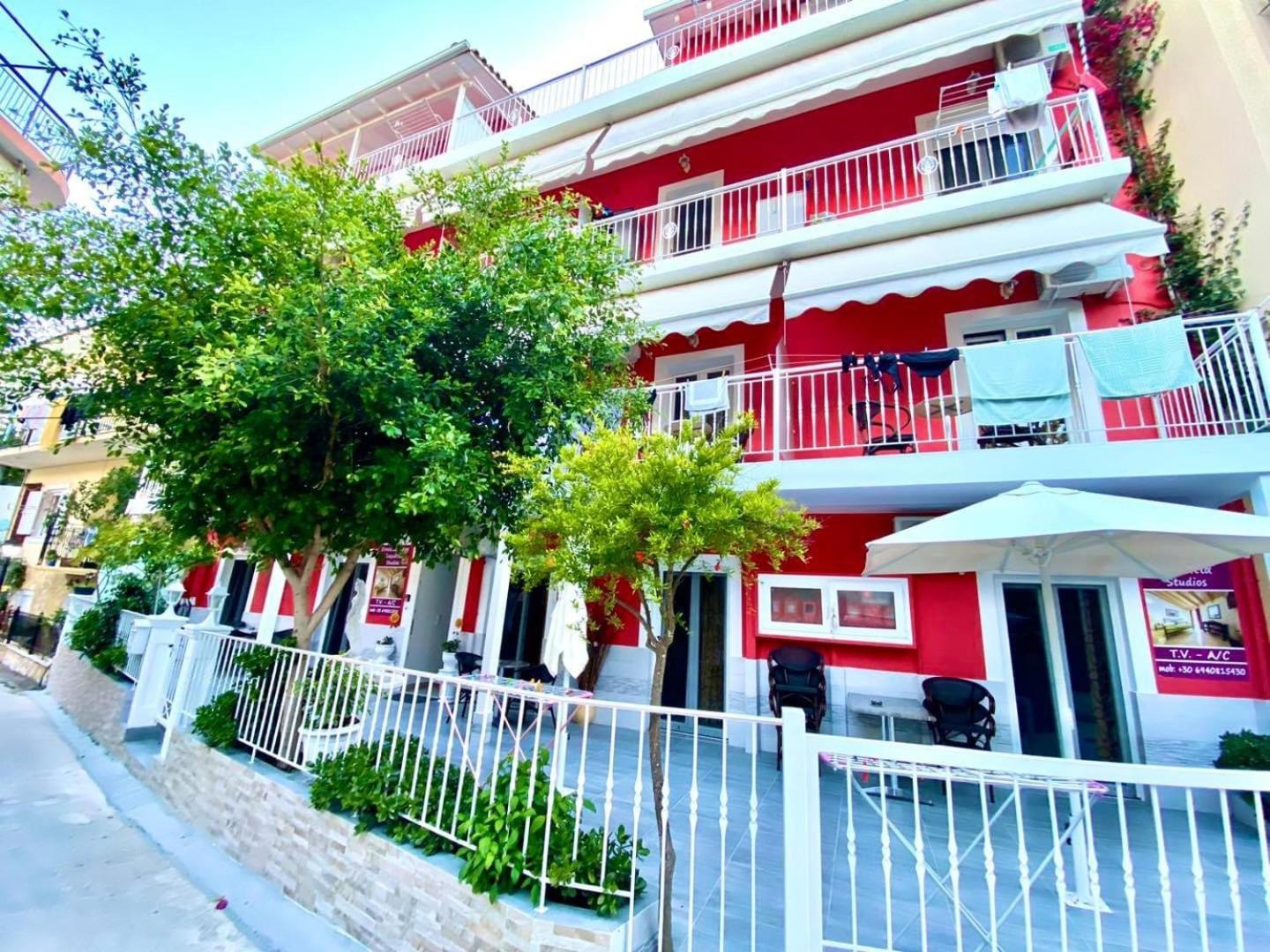 Apartment Apostolis
