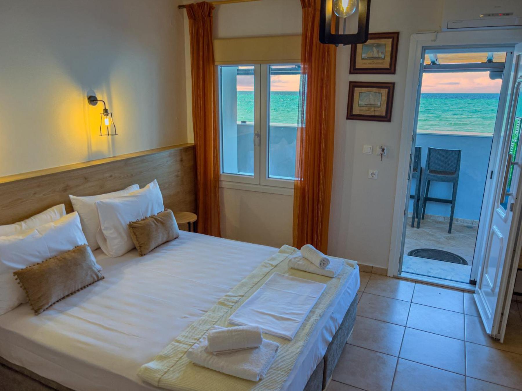 Aparthotel Plaka Skala Kallirakhis