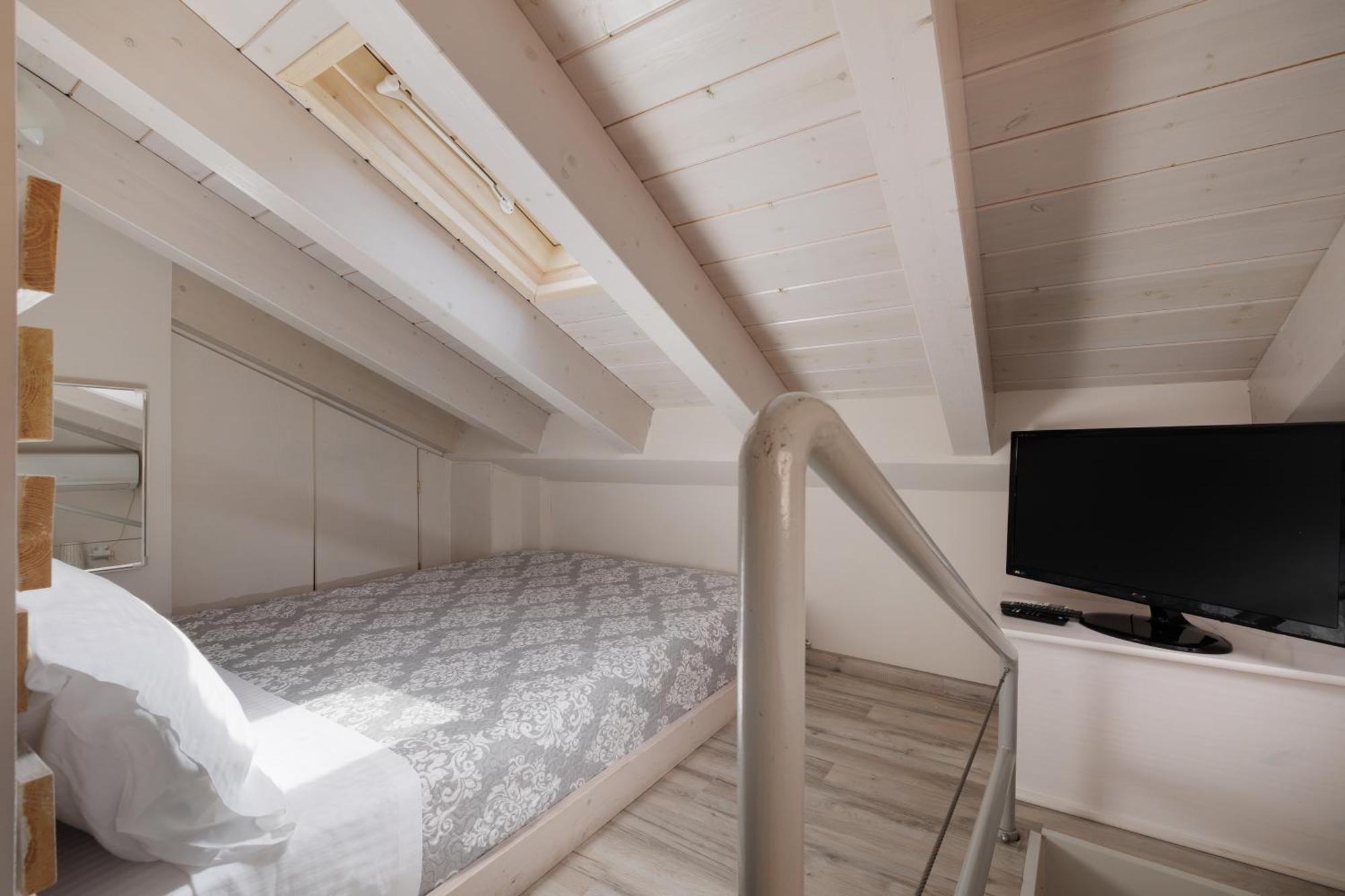 Corfu Town Luxury -b Holiday home Corfu (city)
