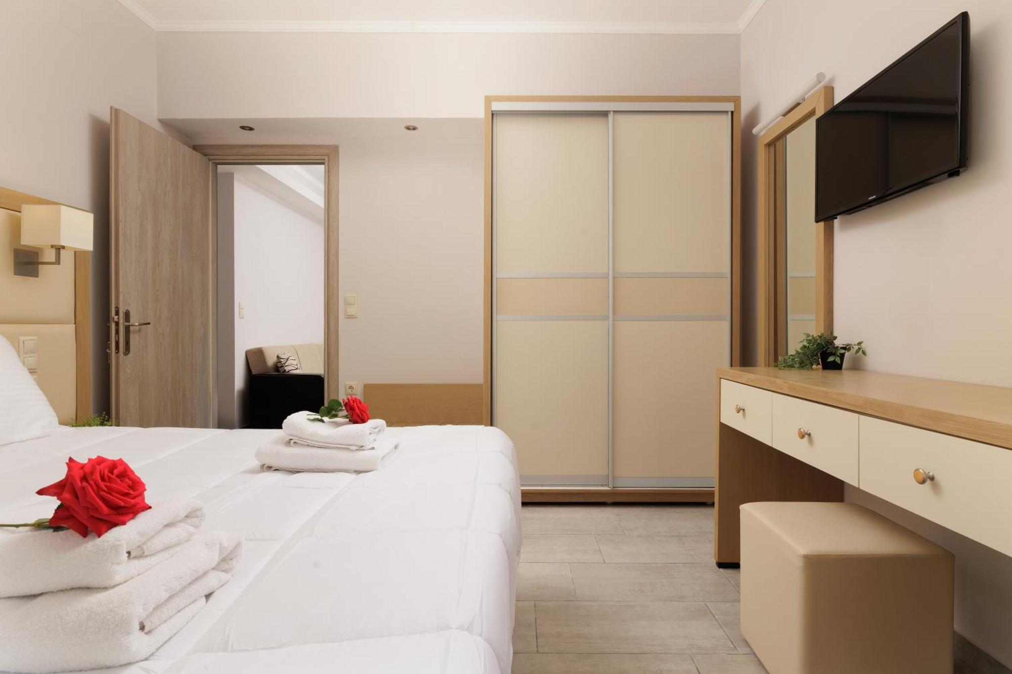 Apartment Santos Luxury Dassia (Corfu)