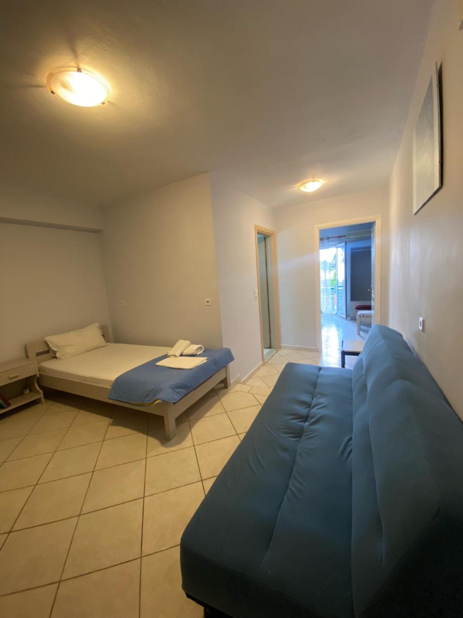 Rozou Apartment
