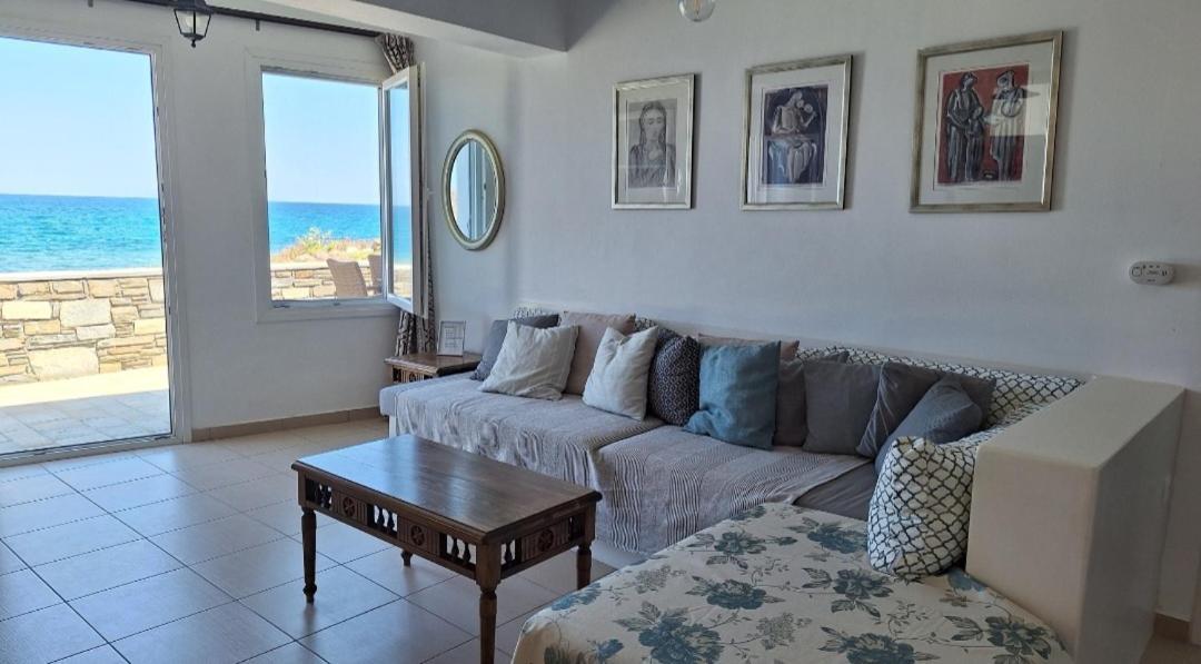 Apartment Albatross Seafront House Naxos City
