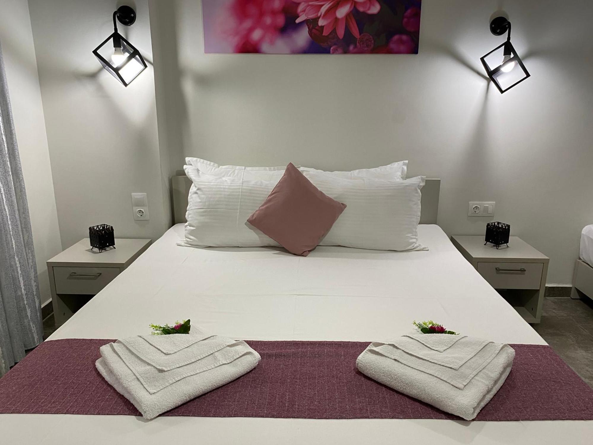 Harmony & Aparthotel