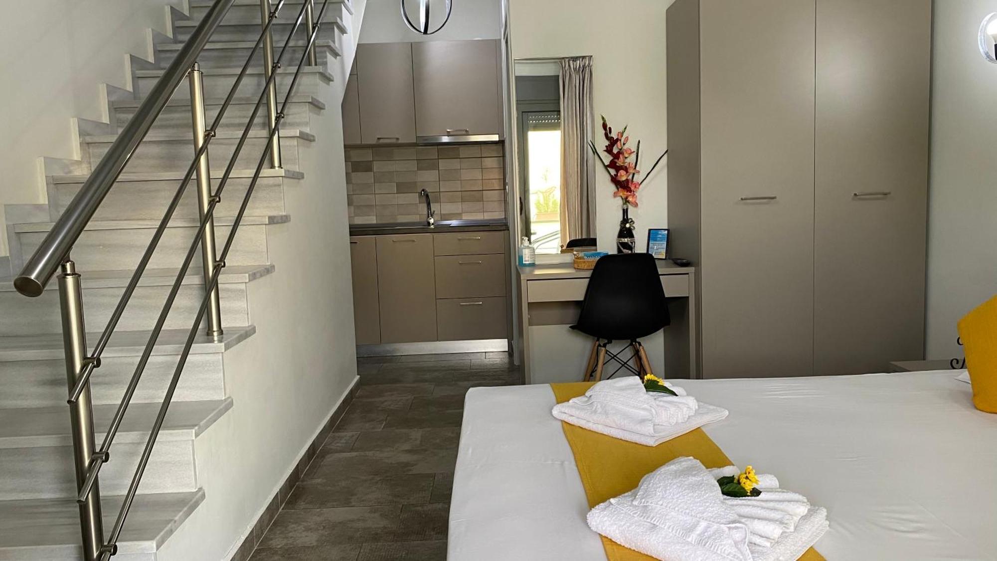 Harmony & Aparthotel *