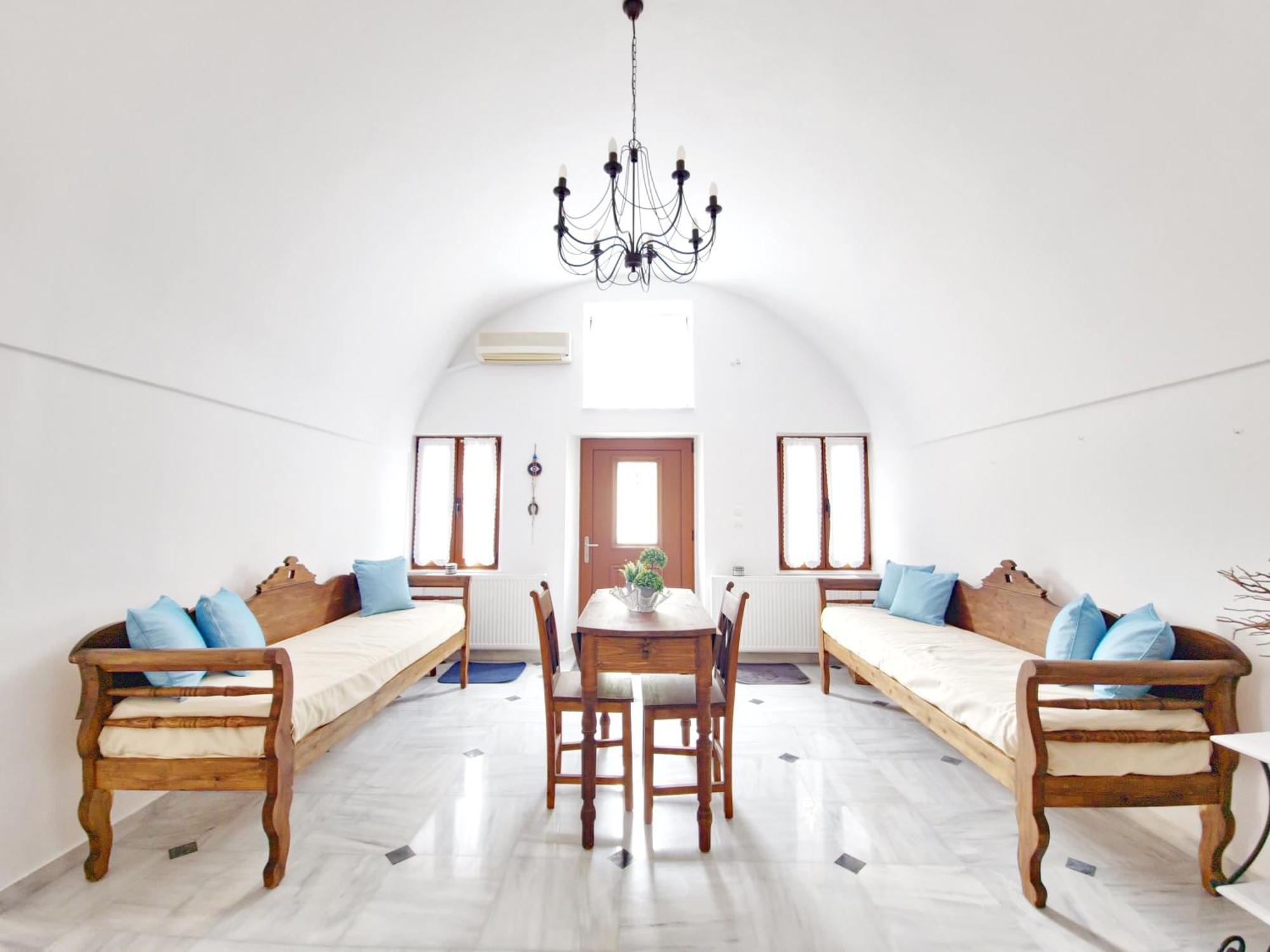 Holiday home Karpimo Vineyard With Heated Pool