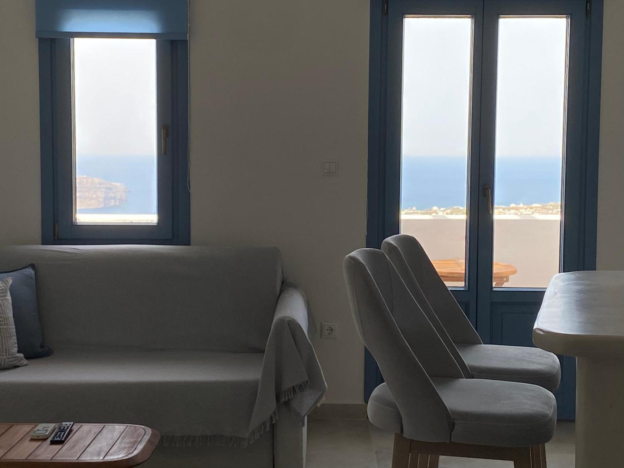 Ena Santorini Holiday home Pyrgos Kallistis