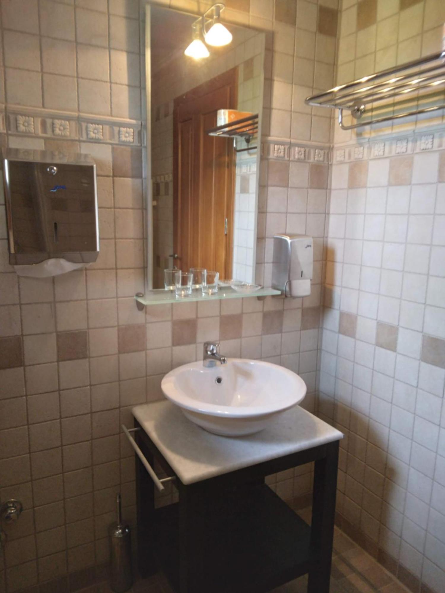 Xenios Petritis Homestay