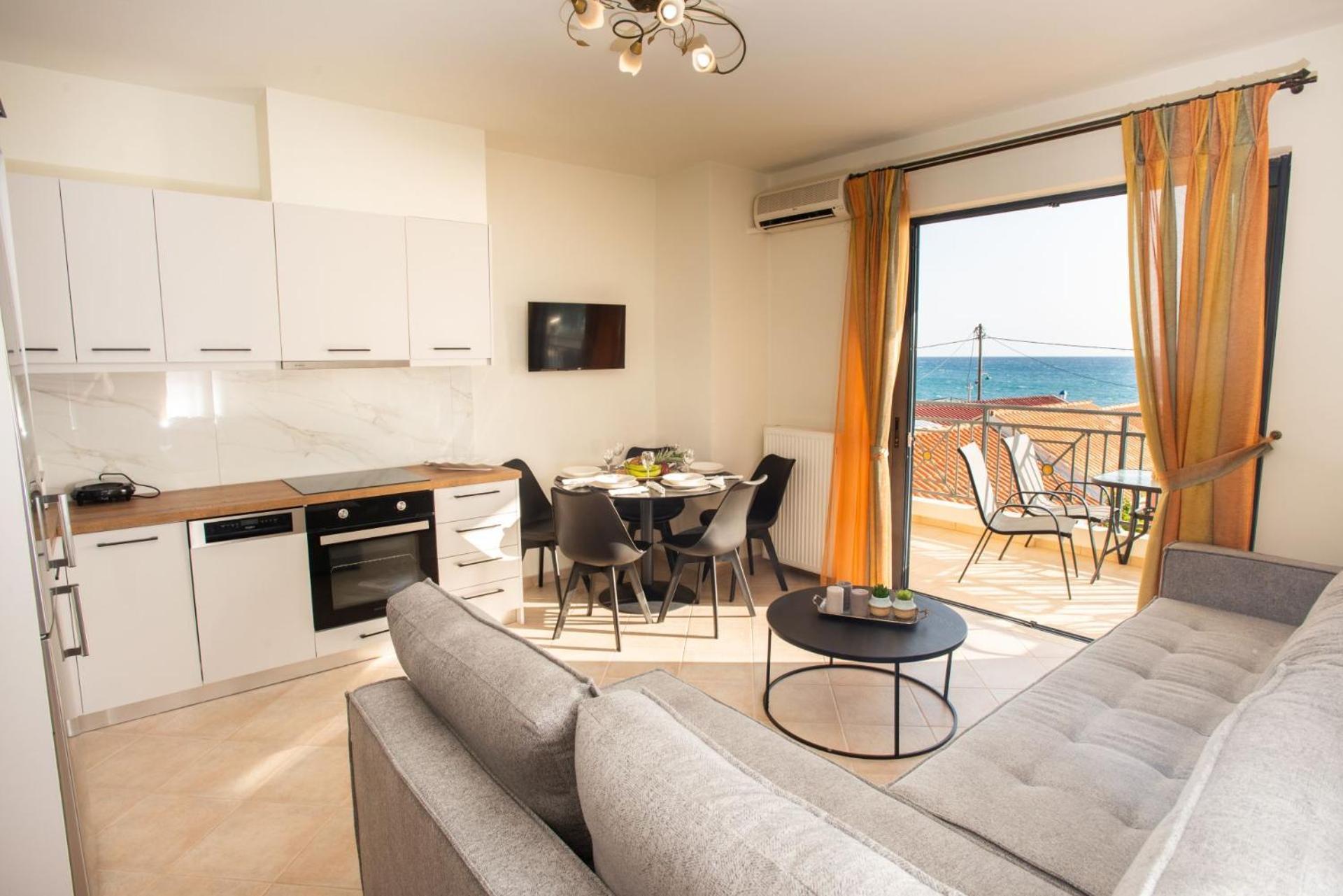 Alkioni , Beachfront, With Sea View Apartment