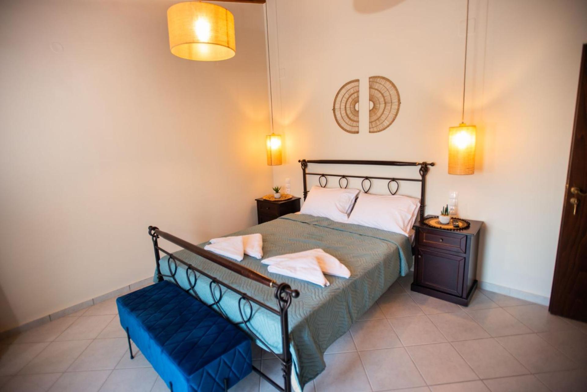 Alkioni , Beachfront, With Sea View Apartment *