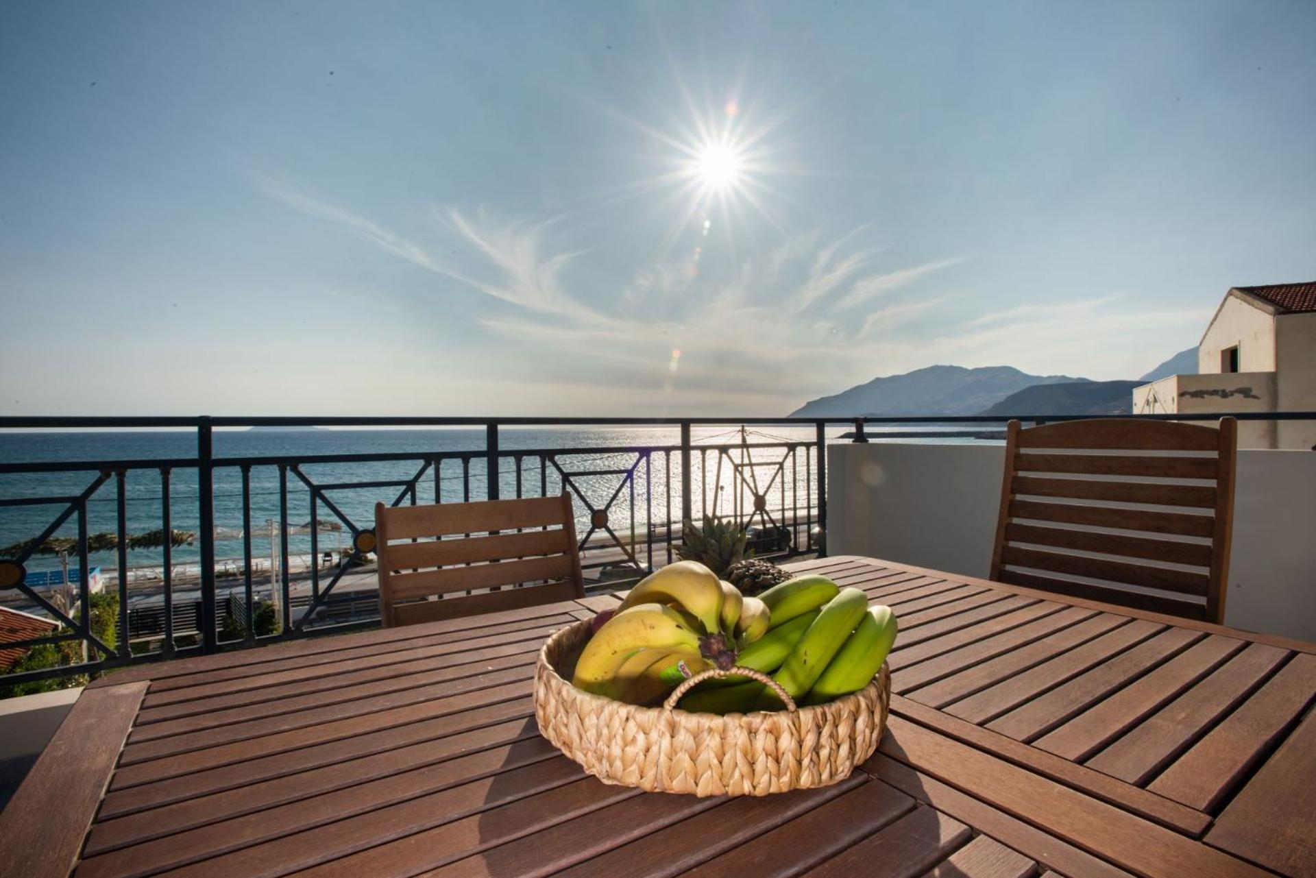 Alkioni , Beachfront, With Sea View Kokkinos Pirgos