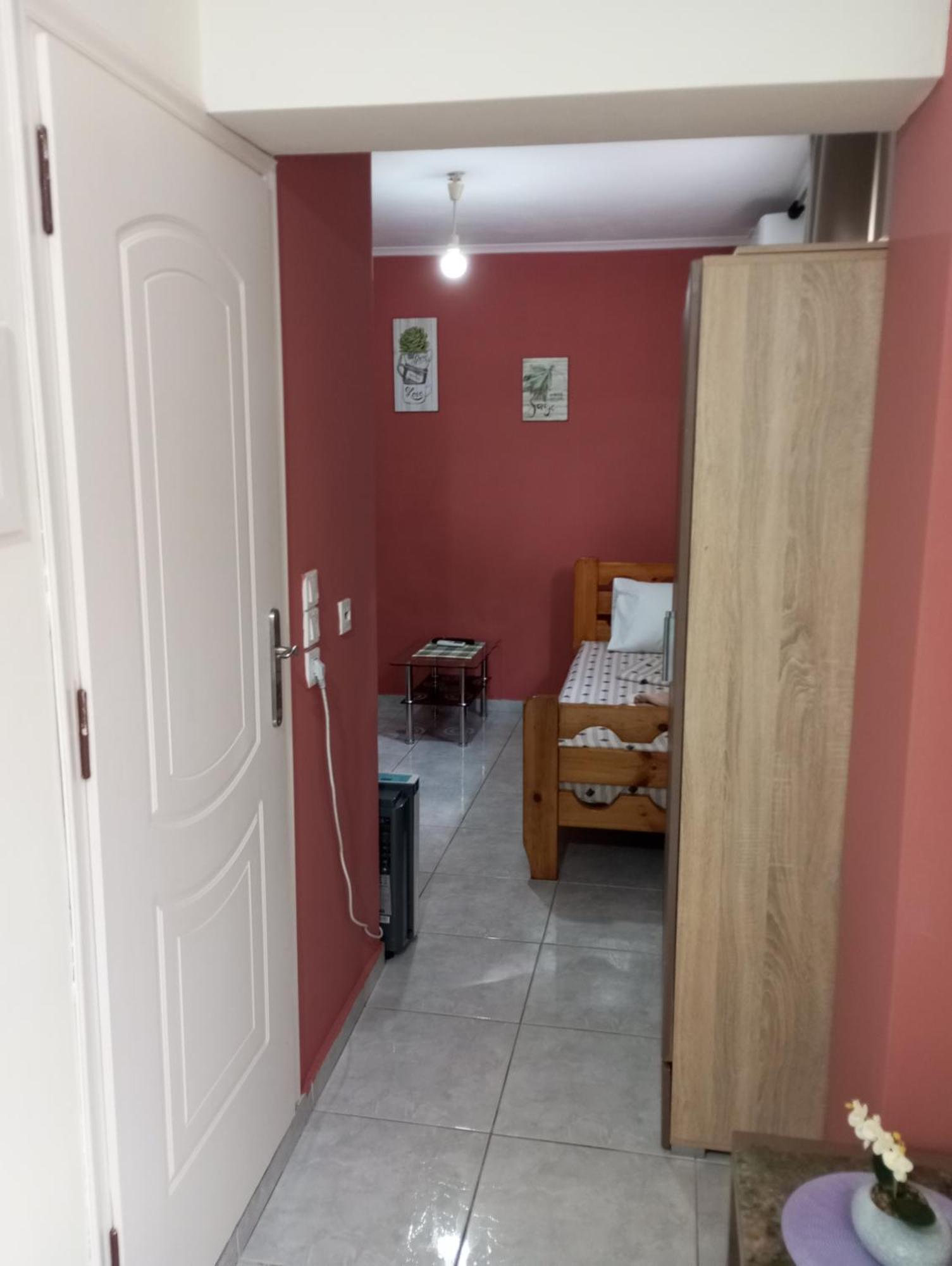 Apartment Cozy Single Studio Mytilene