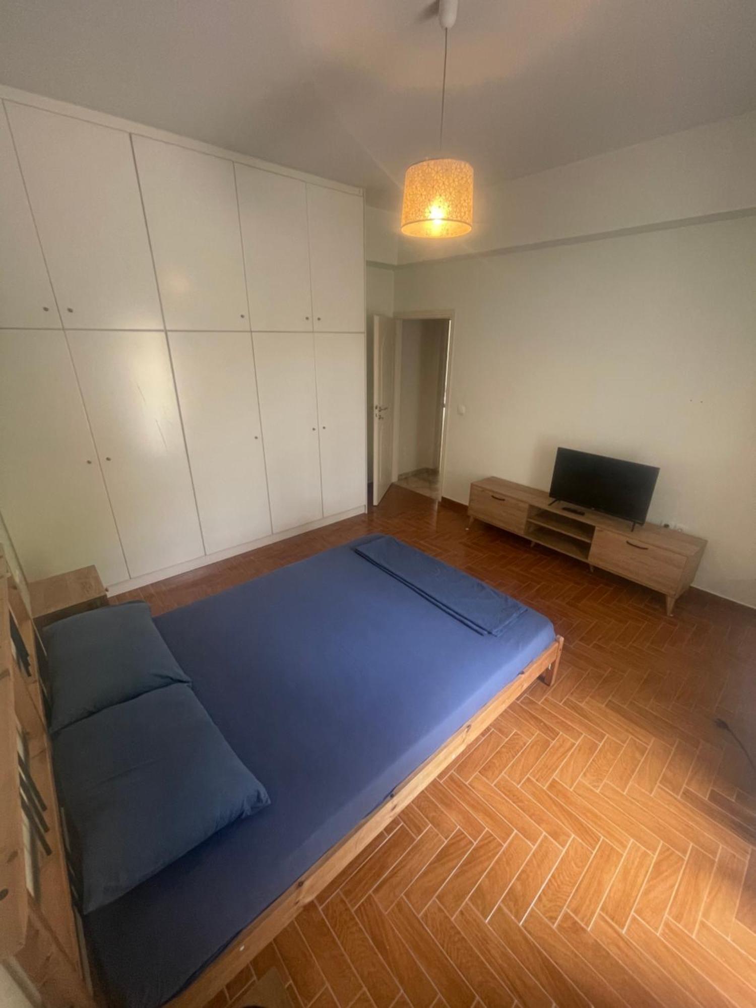 Mulberry House * Nea Makri