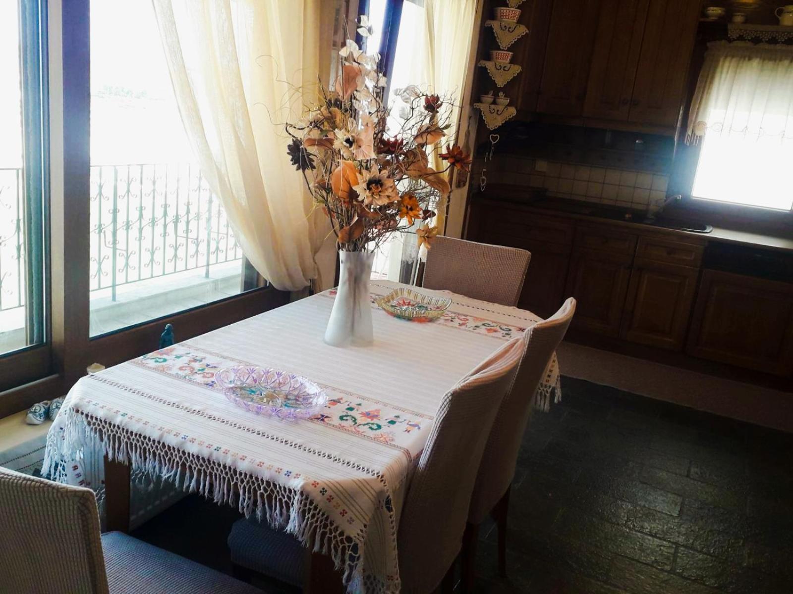 Poly's House Apartment *