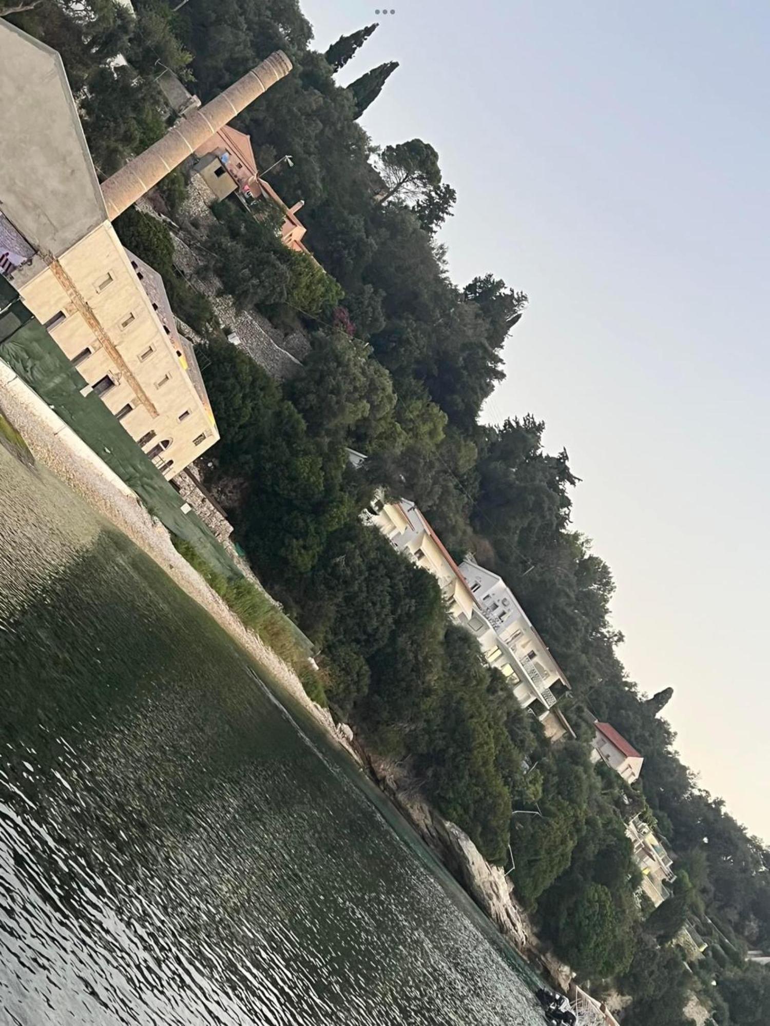 Aronis Spyros Panoramic Seaview *