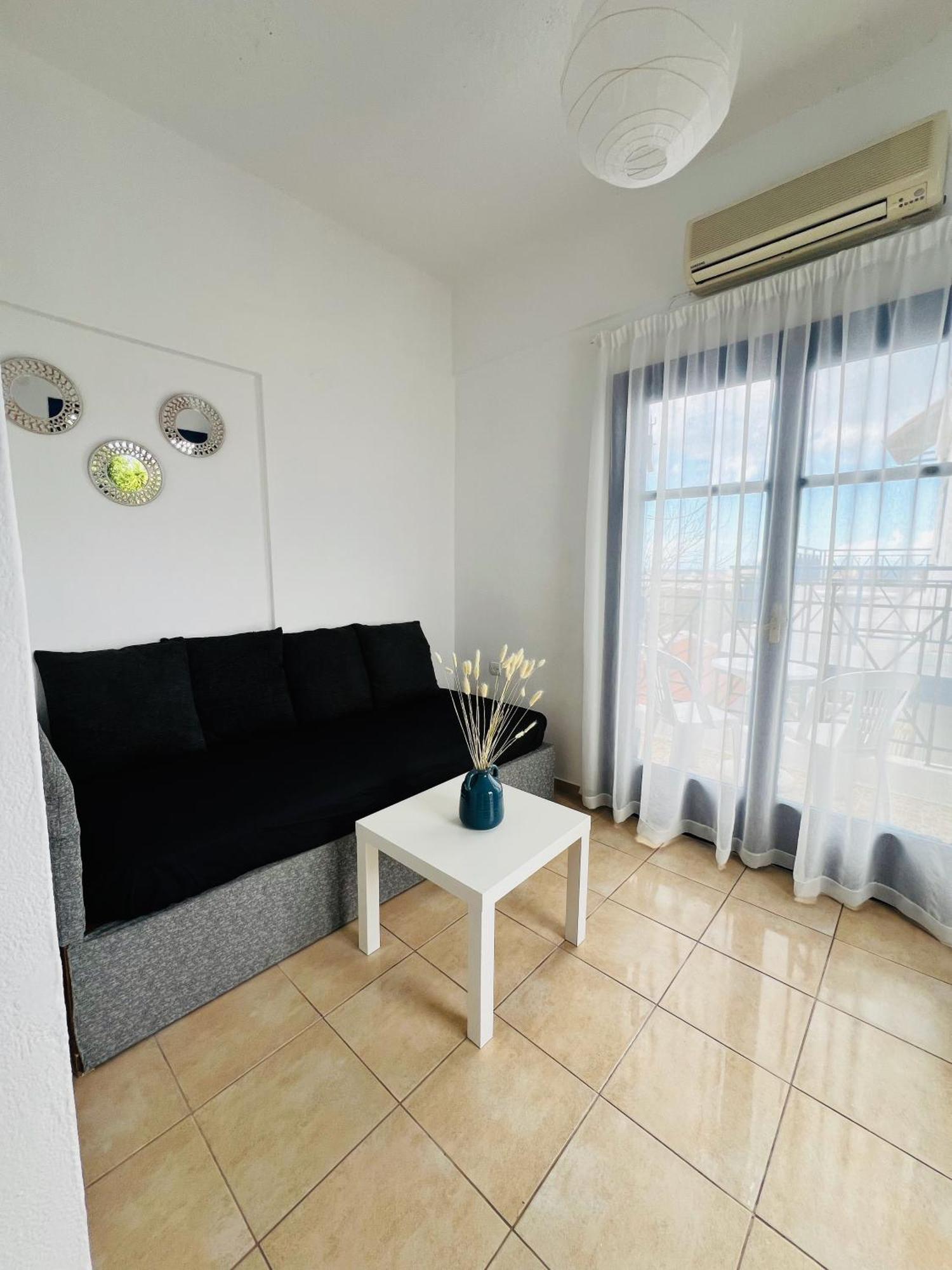 Papadakis Villas Apartments - Hersonisoss Apartment *
