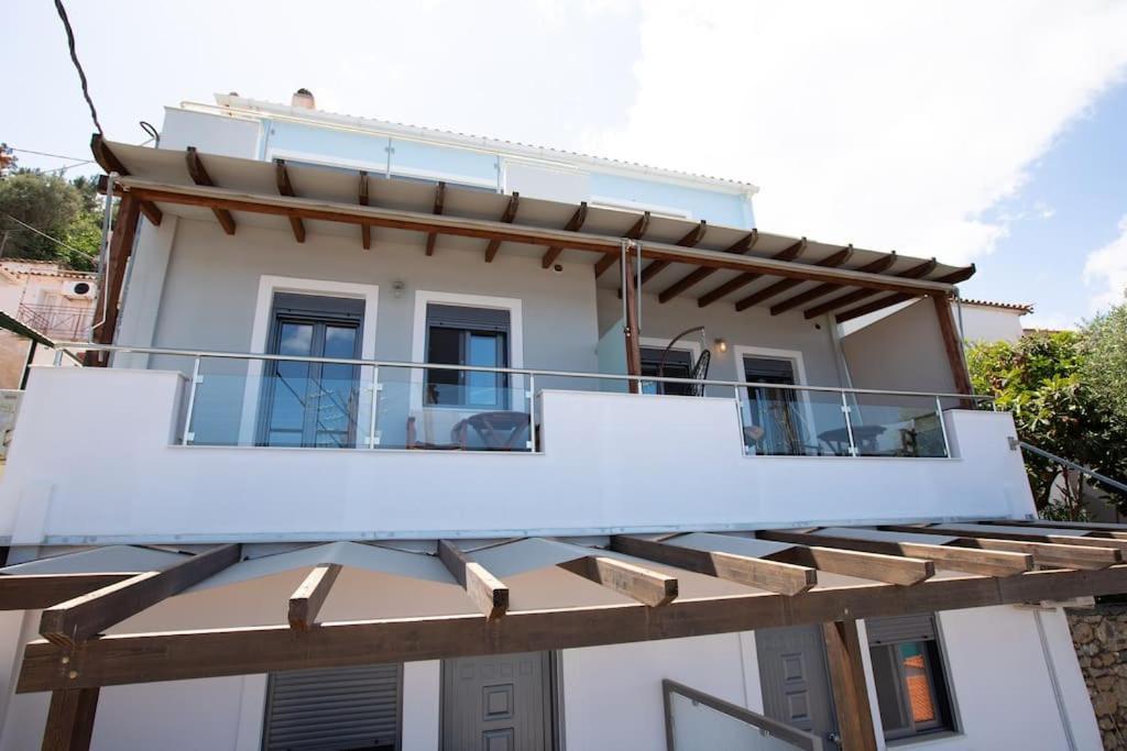 Laconian Blue Apartment Gythio