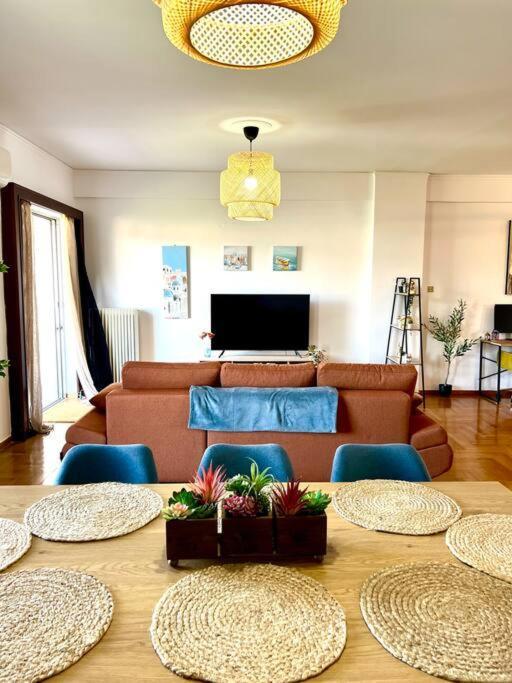 Seaview Penthouse On The Square Aigio