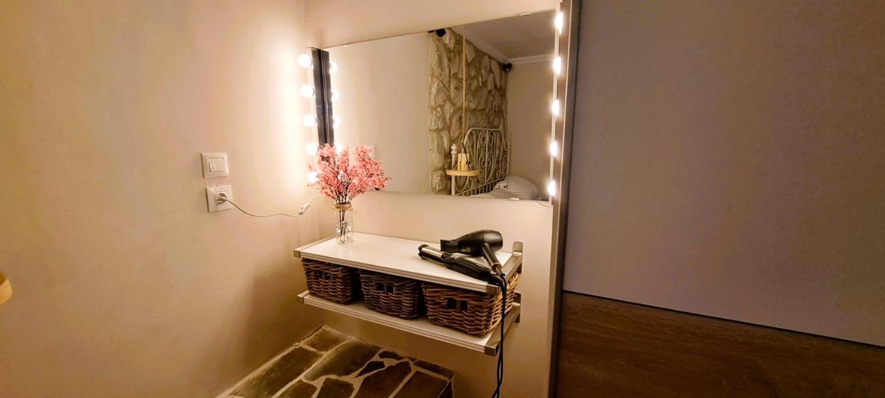 Vasiliki-apartment 2 *