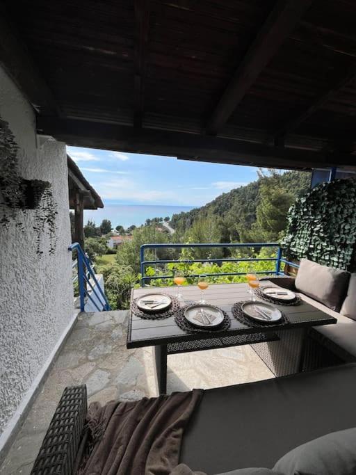 Sea View House In Halkidiki Holiday home