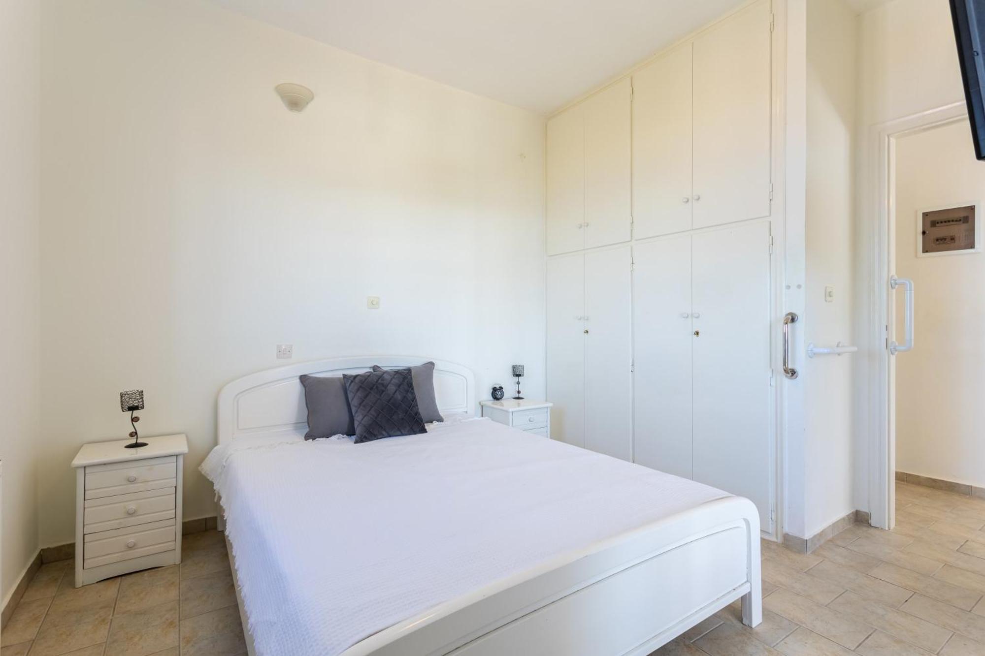 Seaview Haven With Pool By The Beach Verga Kalamata