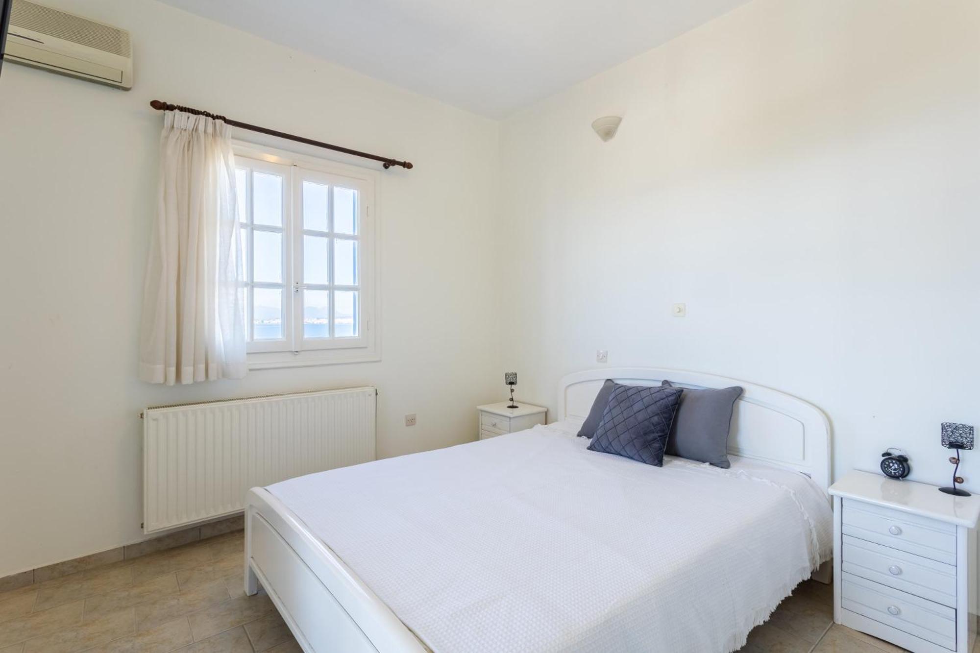 Seaview Haven With Pool By The Beach Apartment