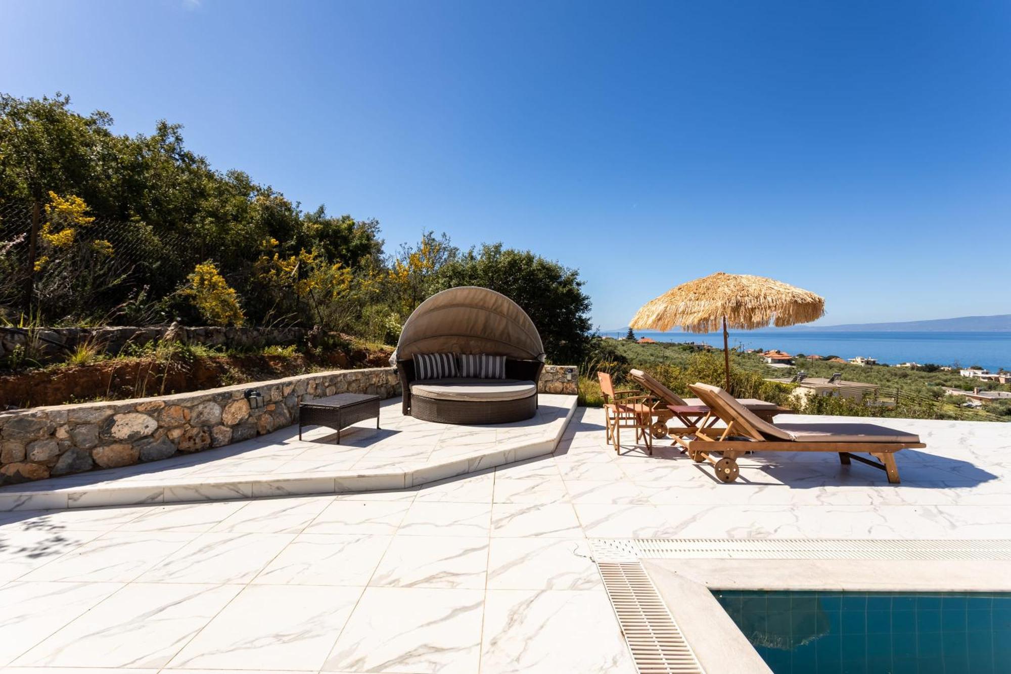 Seaview Haven With Pool By The Beach *