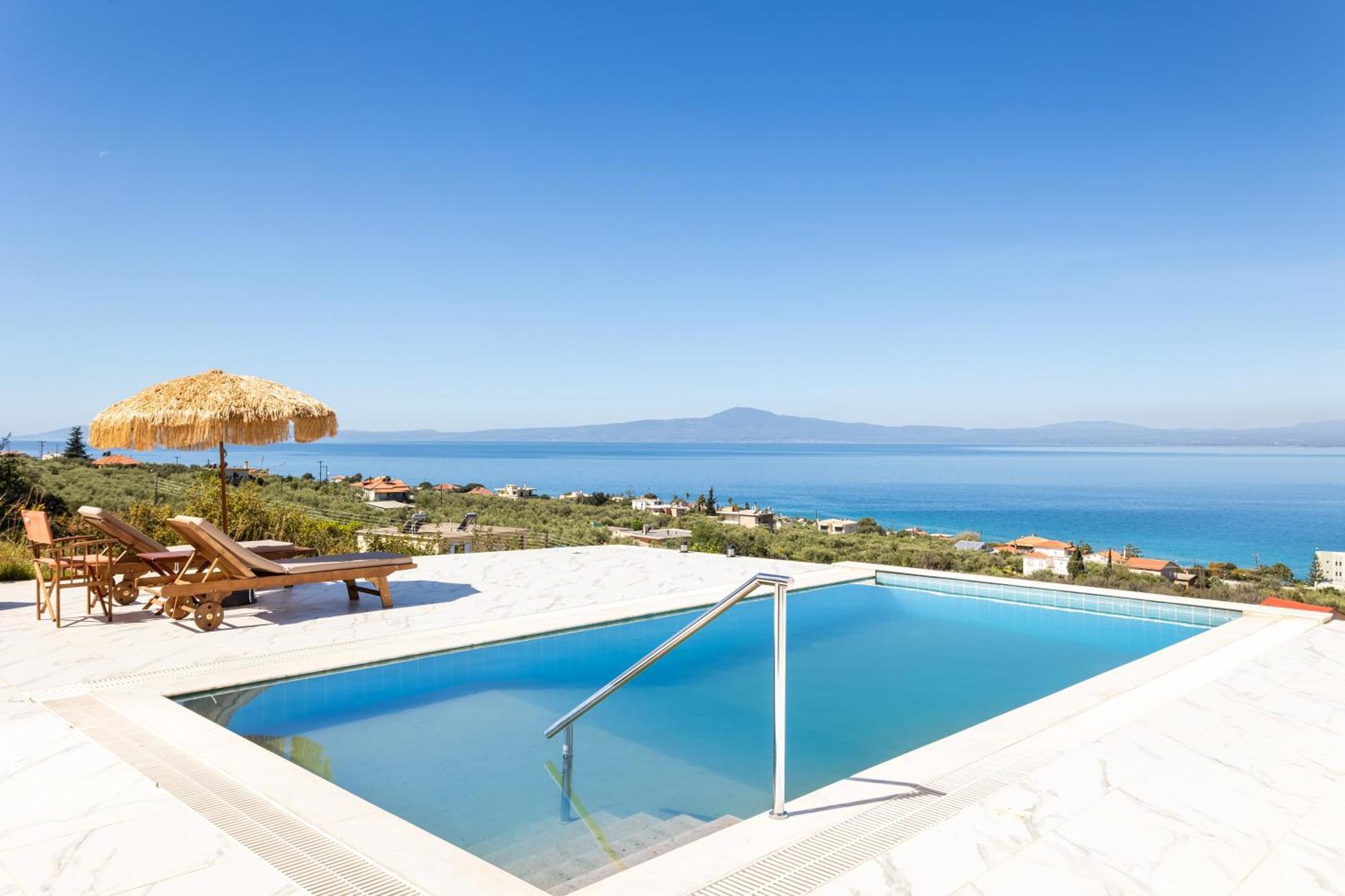 Seaview Haven With Pool By The Beach Apartment Verga Kalamata