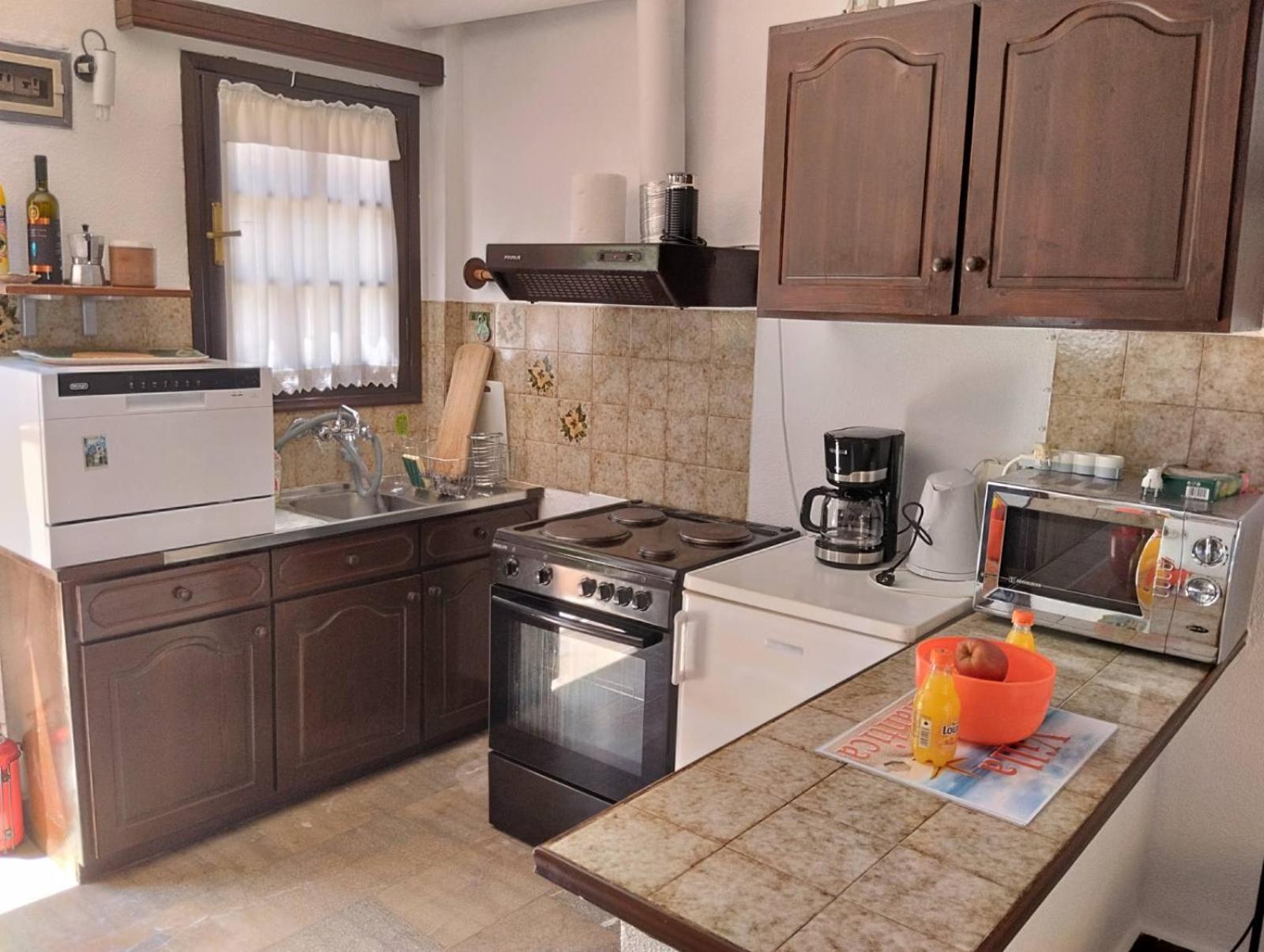 Apartment Beachfront Romantica Place Agia Pelagia Chlomou