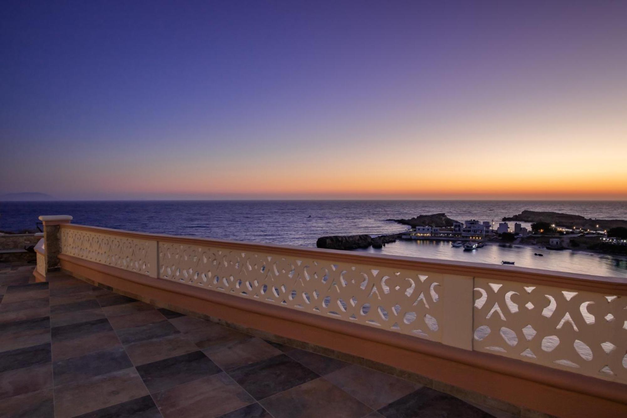 Yani La Scala Luxury Villa