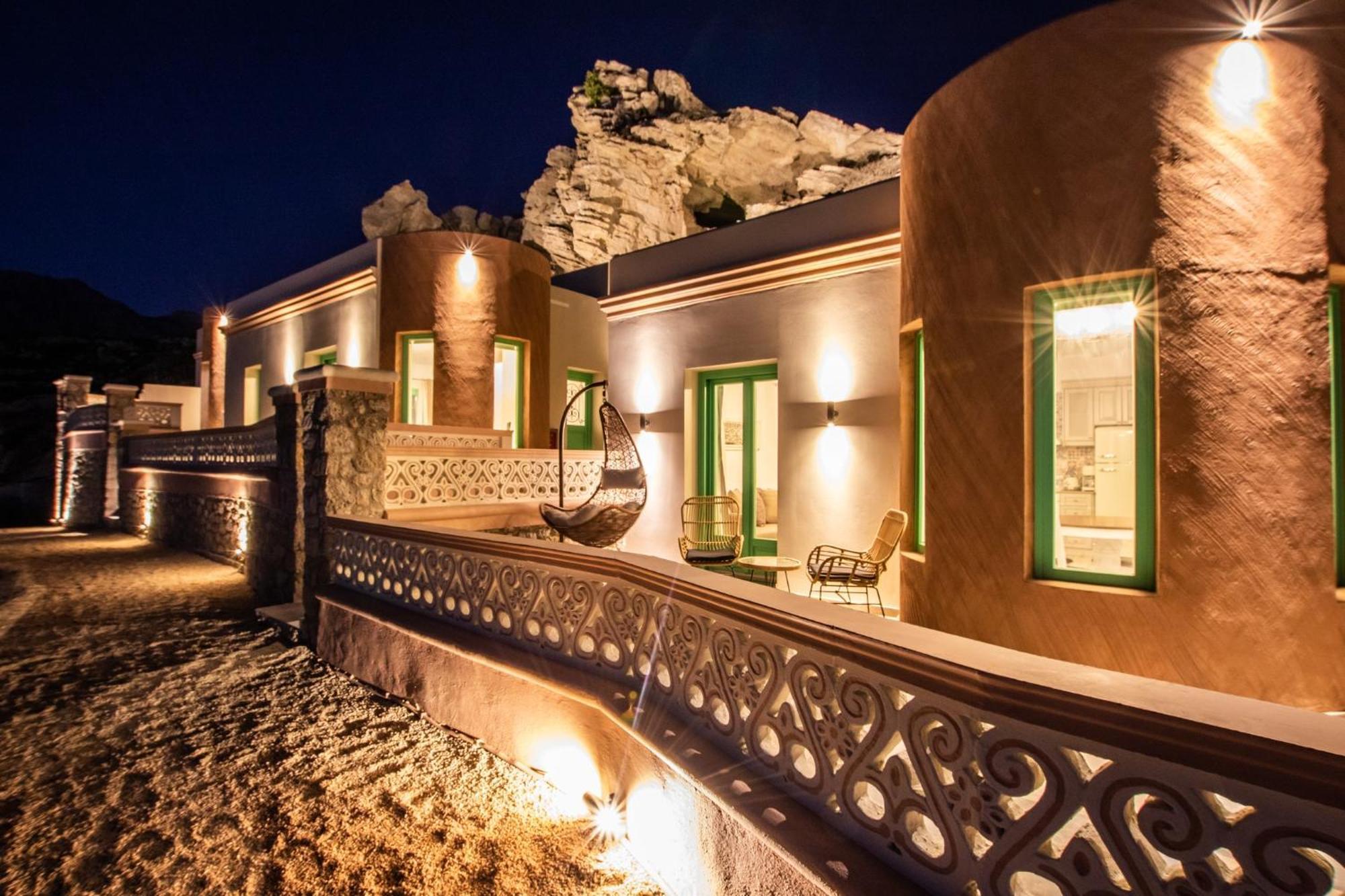 Yani La Scala Luxury Villa *