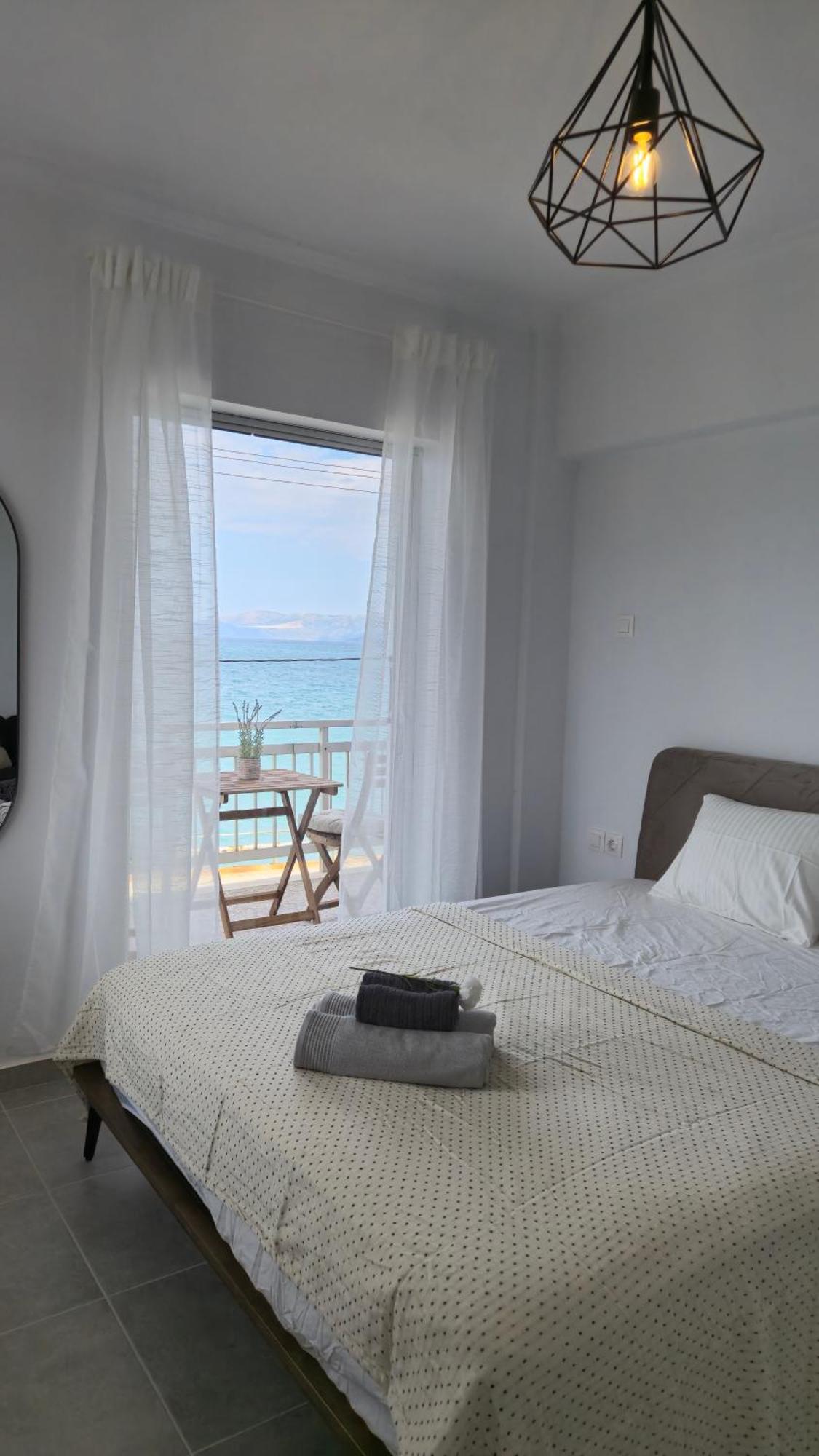 Lana's Place Apartment *