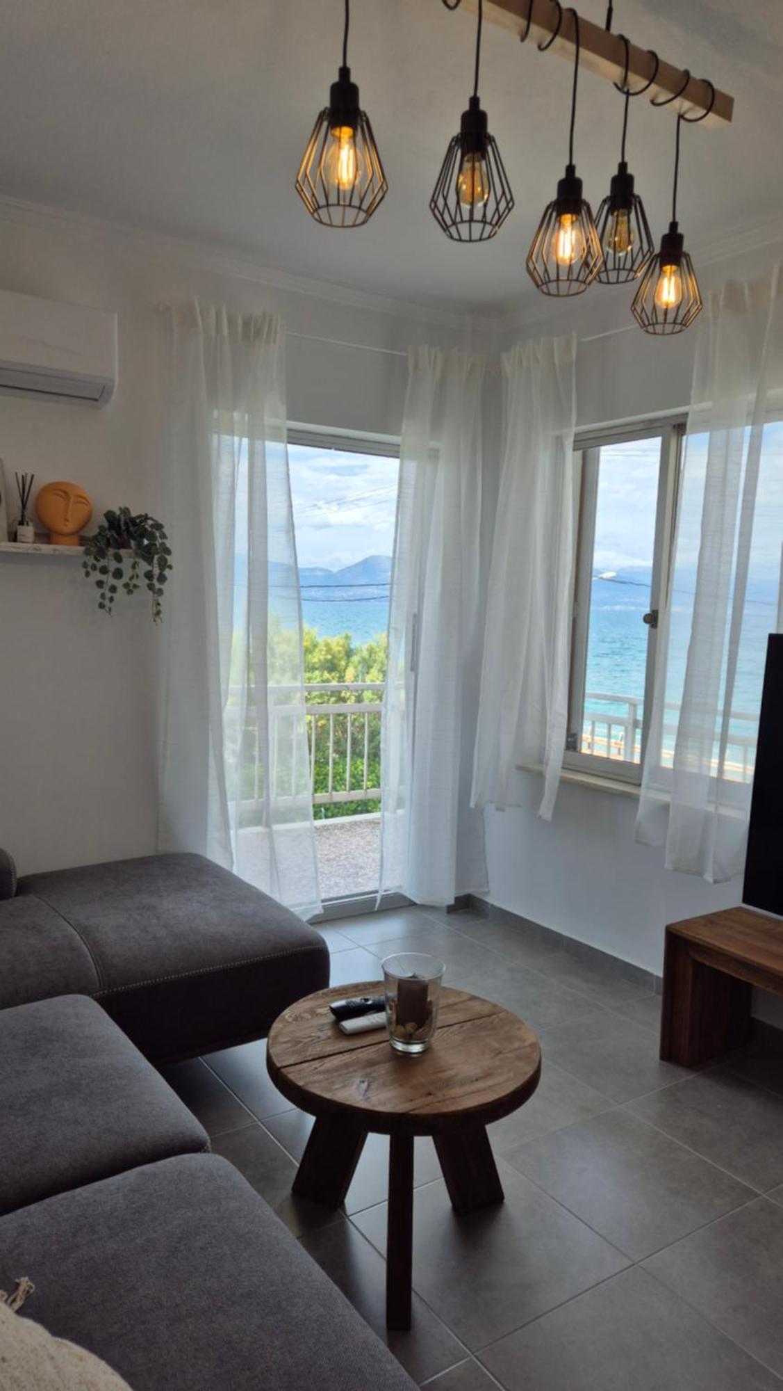Lana's Place Apartment