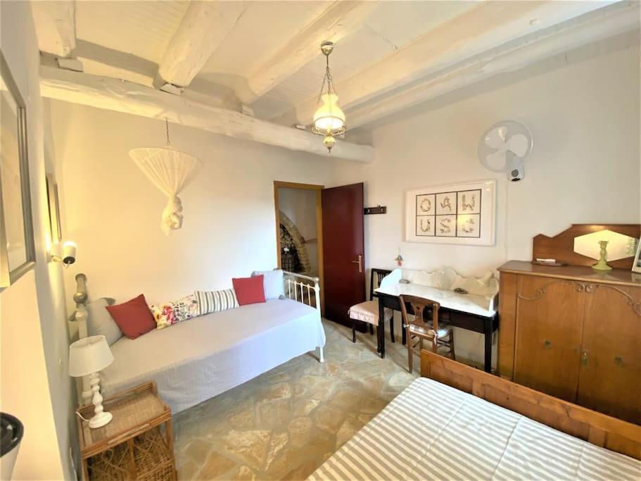 Apartment Magnolia Country Estate 200year Old Stone House Ano Korakiana