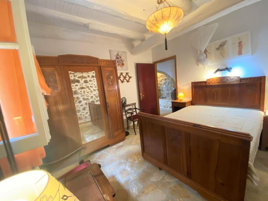 Apartment Magnolia Country Estate 200year Old Stone House Ano Korakiana