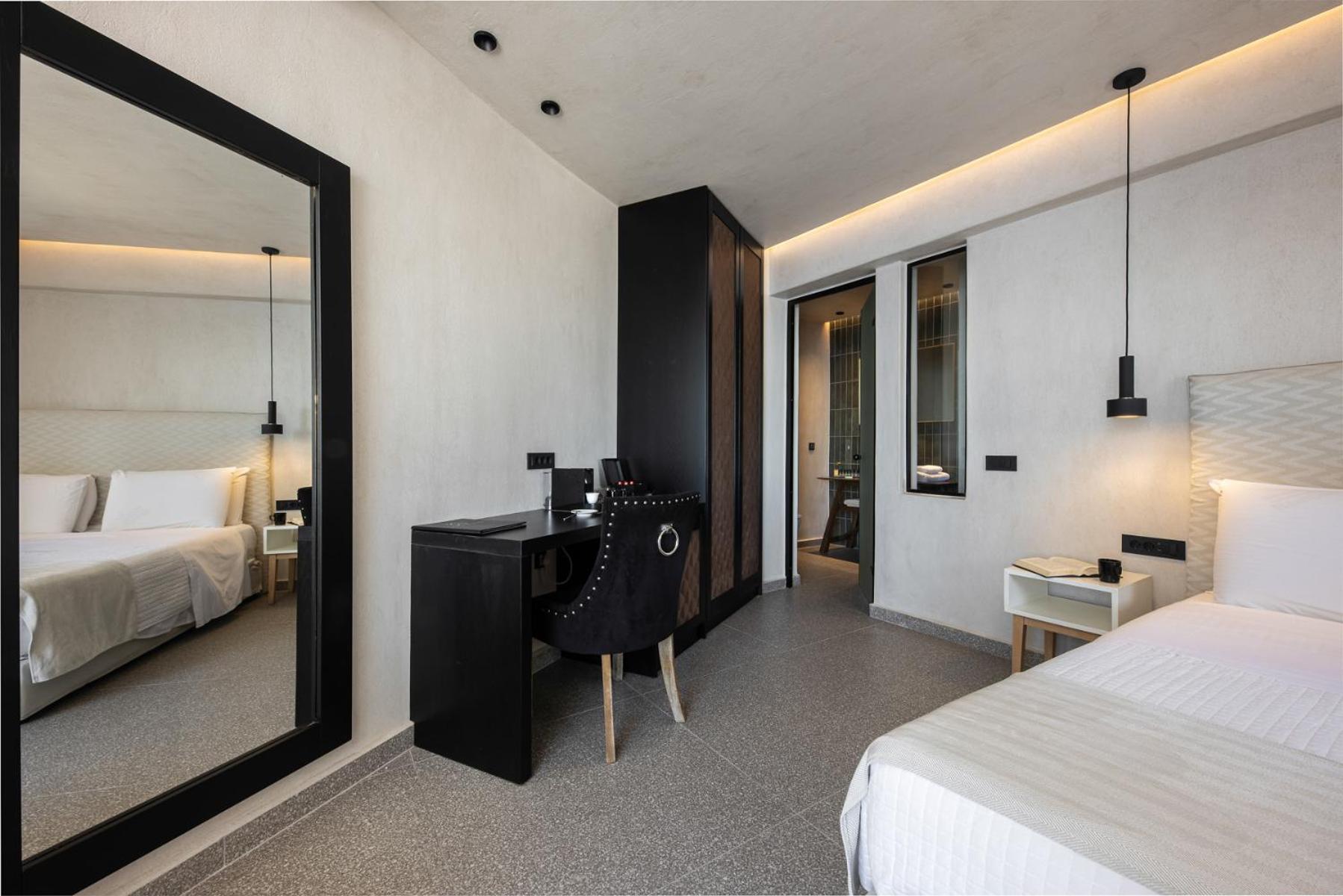 Damigos Caldera World Guest house 2*