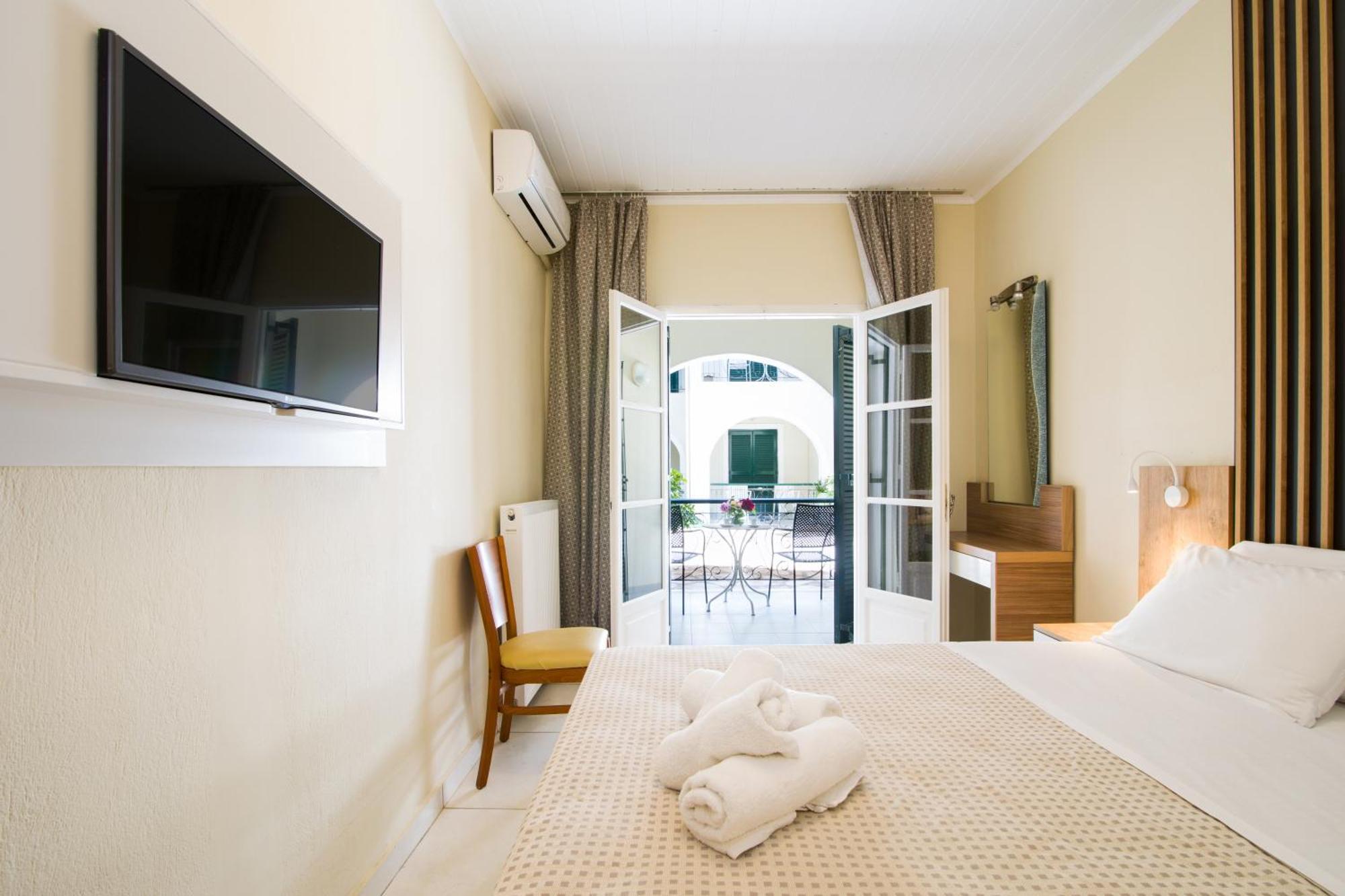 Hotel Opera Blue Corfu Gouvia