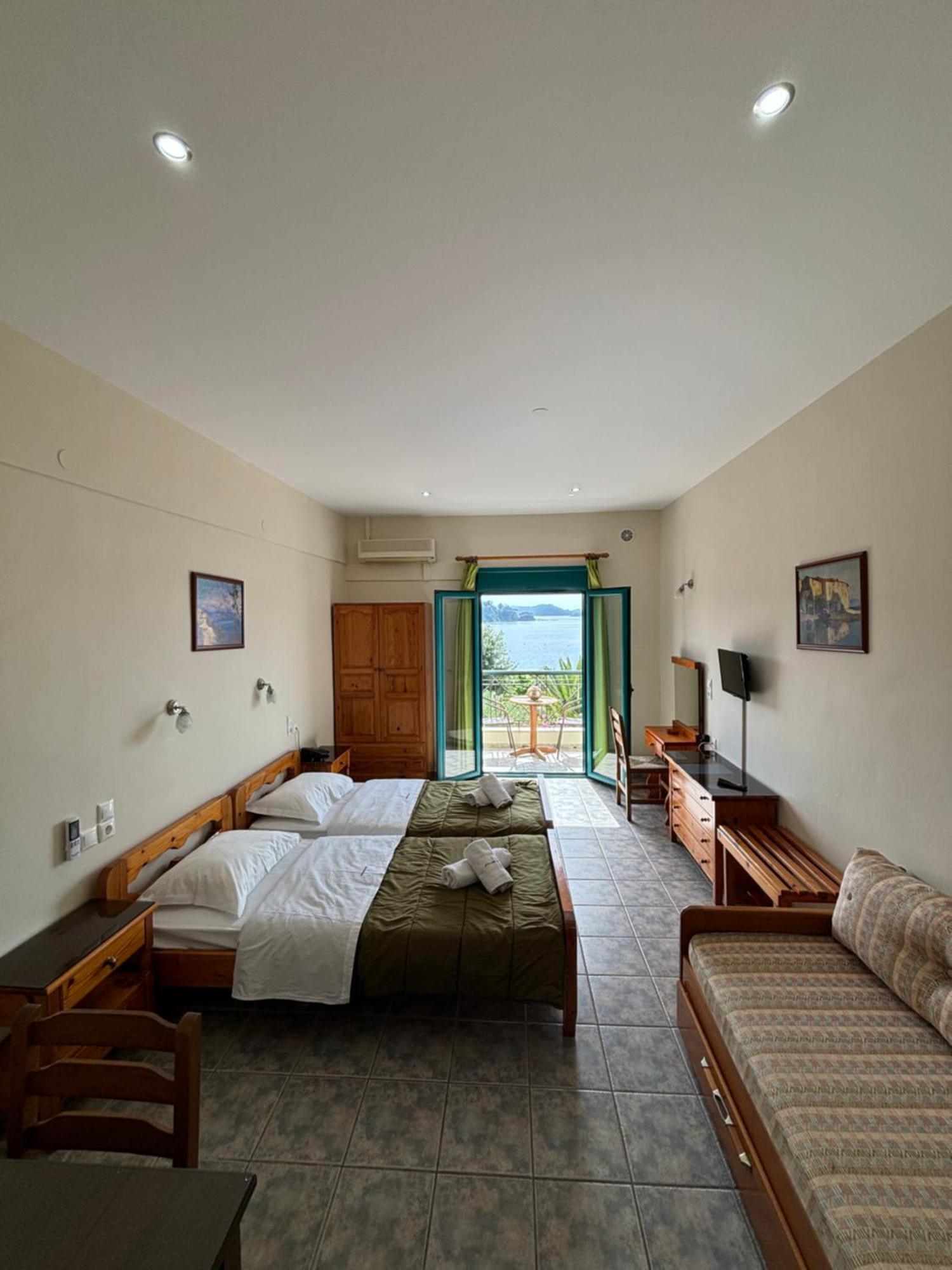 Angeliki Hotel