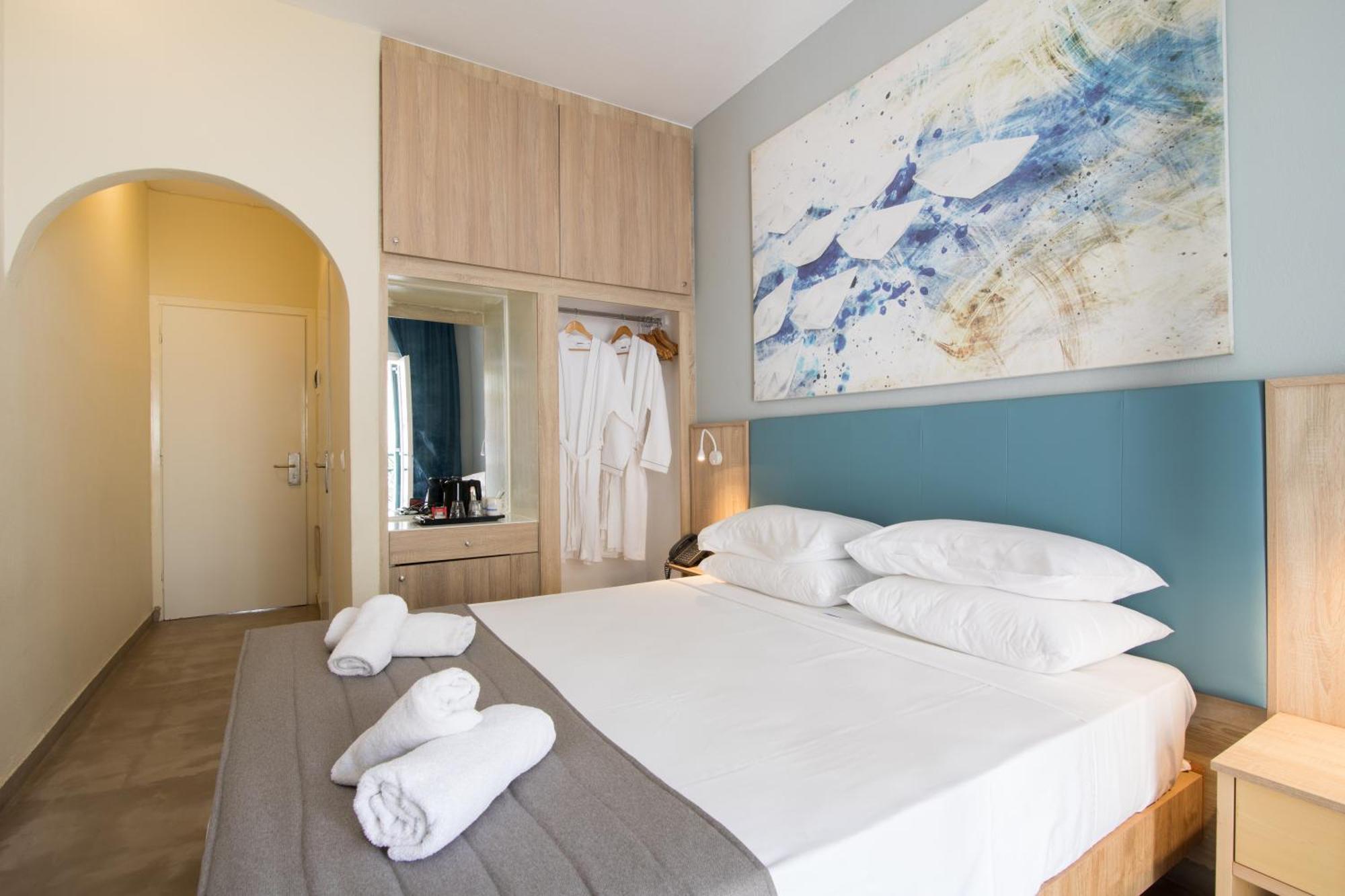 Hotel Opera Blue Corfu