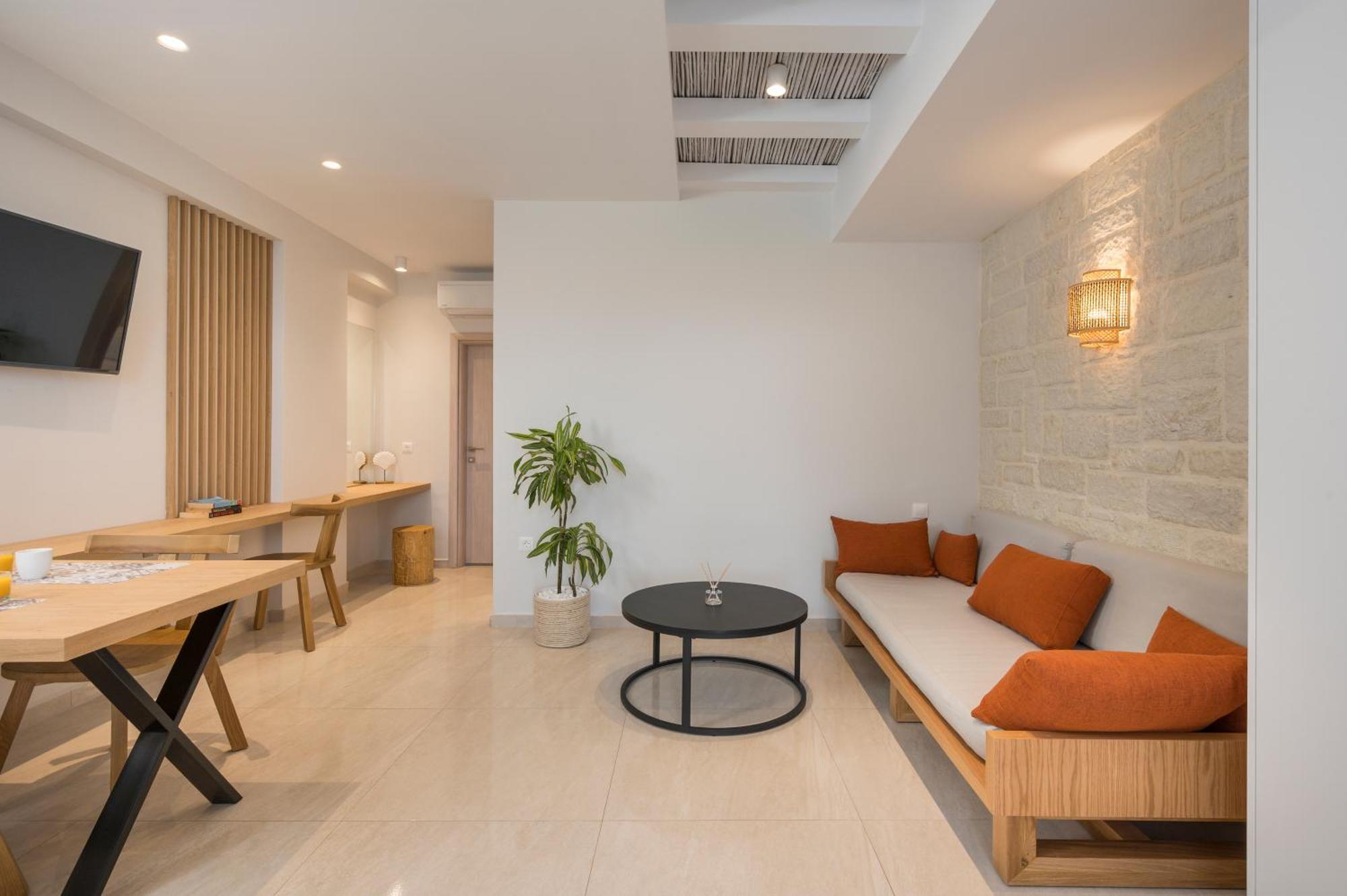 Aparthotel Esplanade 2*